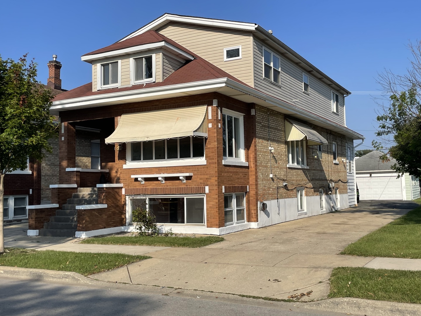 4335 Joliet Avenue