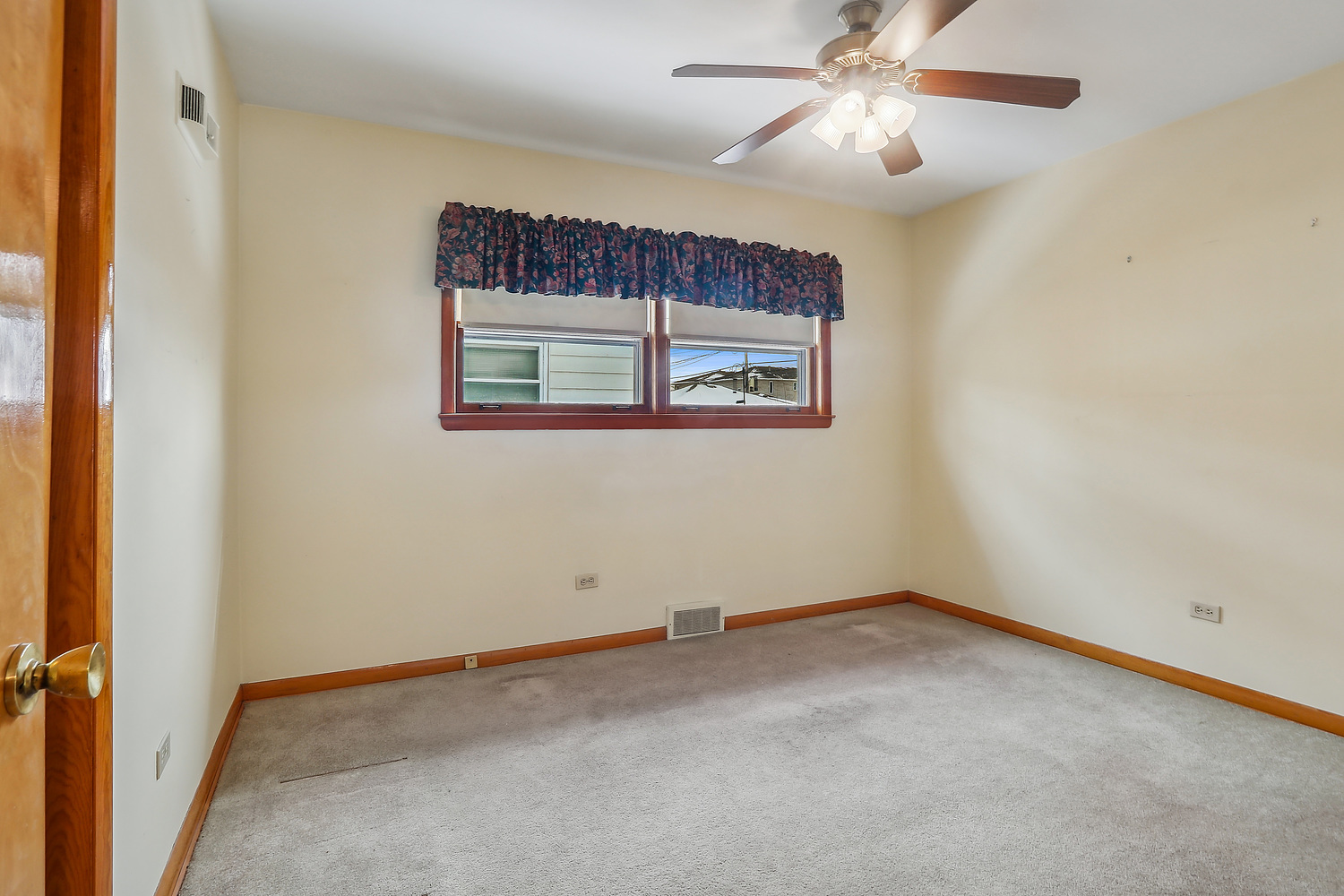 7355 W 58TH Place