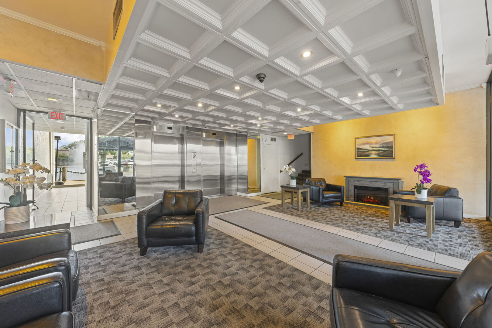 2005 S Finley Road Unit: 901