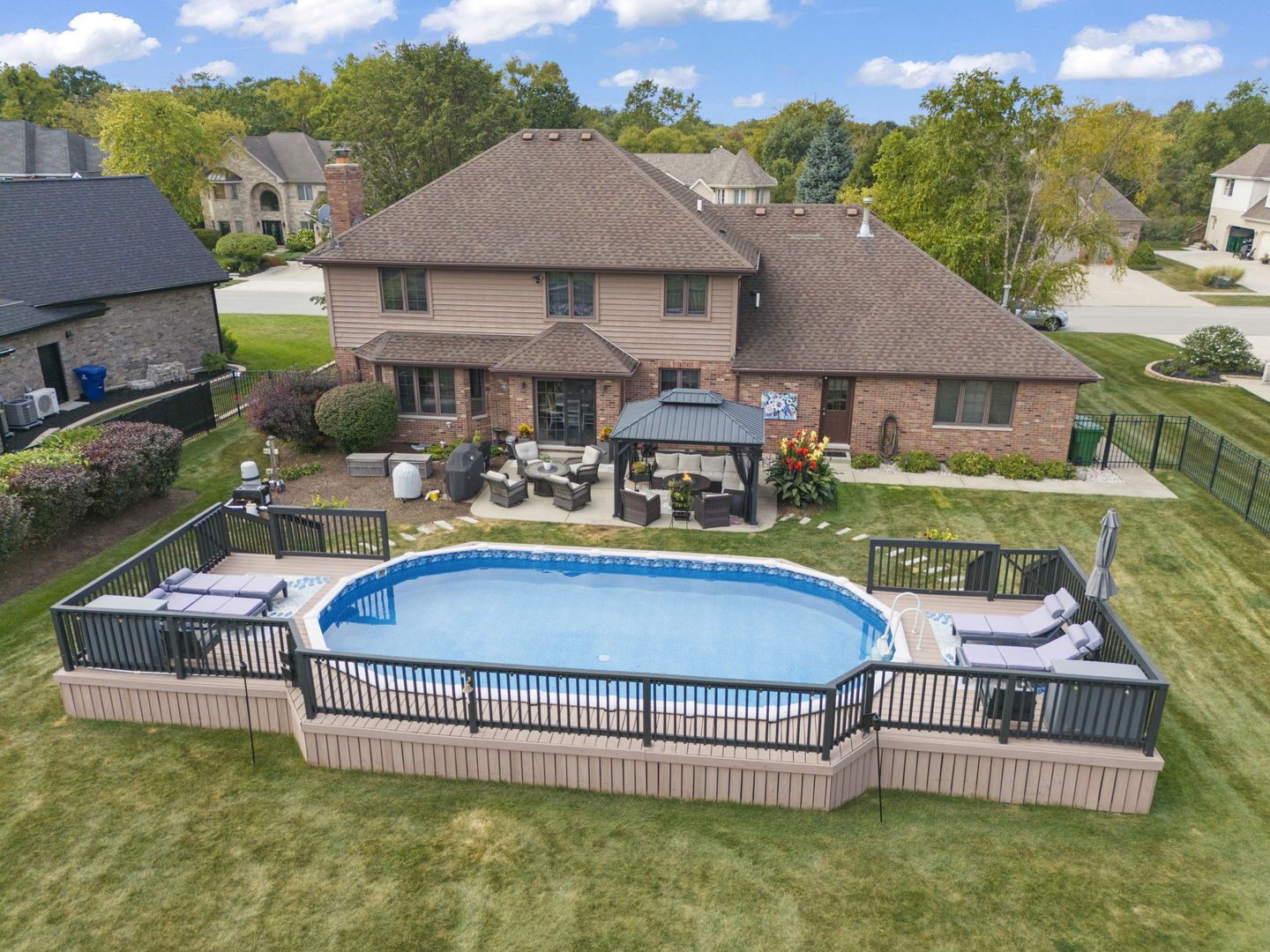 16105 Ridgewood Drive