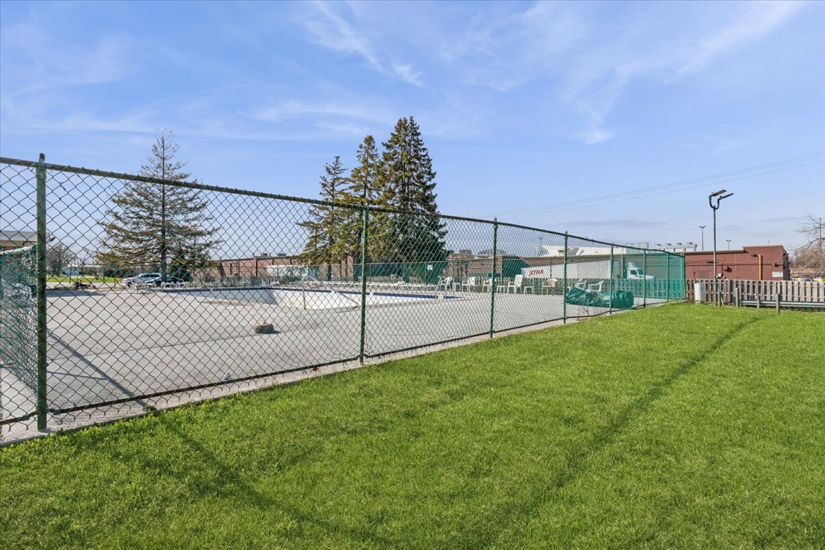 1320A Lore Lane Unit: 122