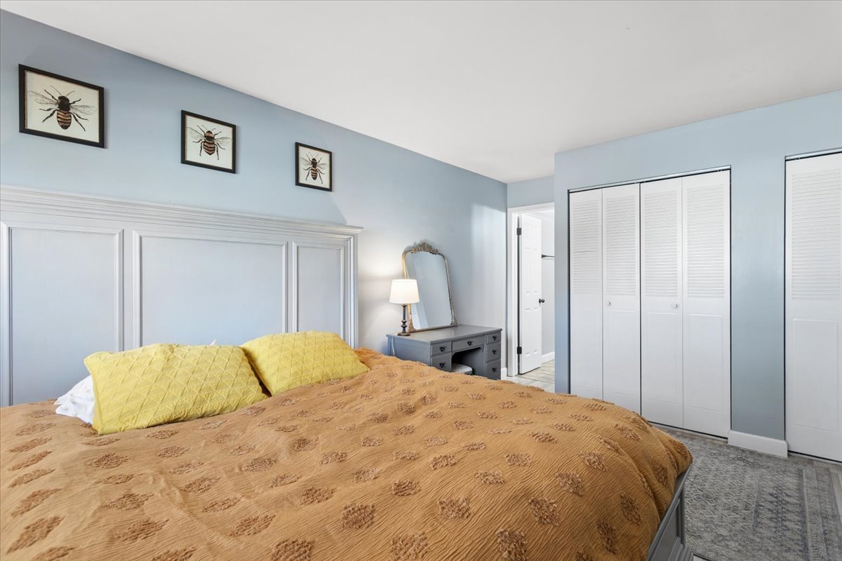 1320A Lore Lane Unit: 122