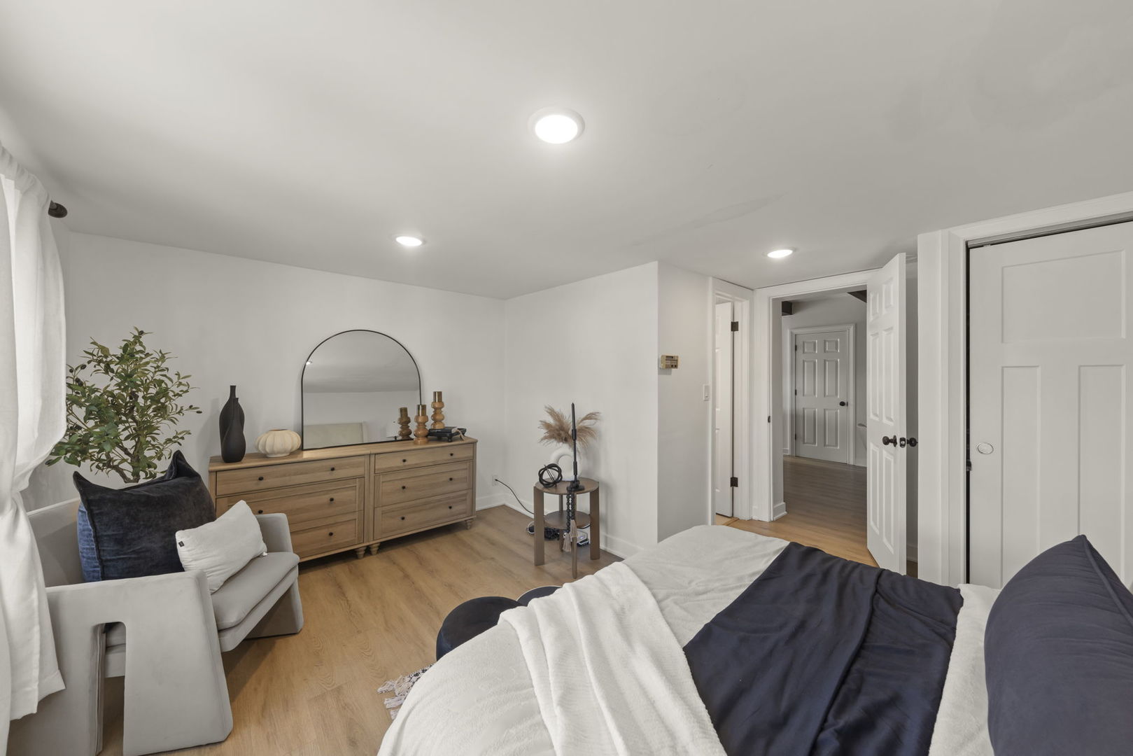 9525 Parkside Avenue