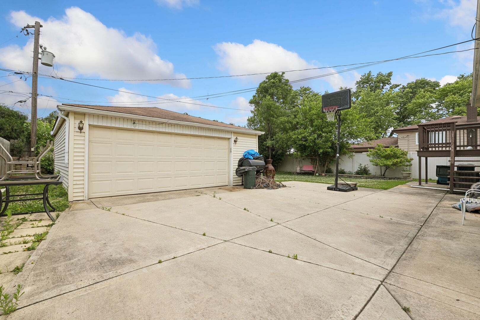 356 W Park Avenue