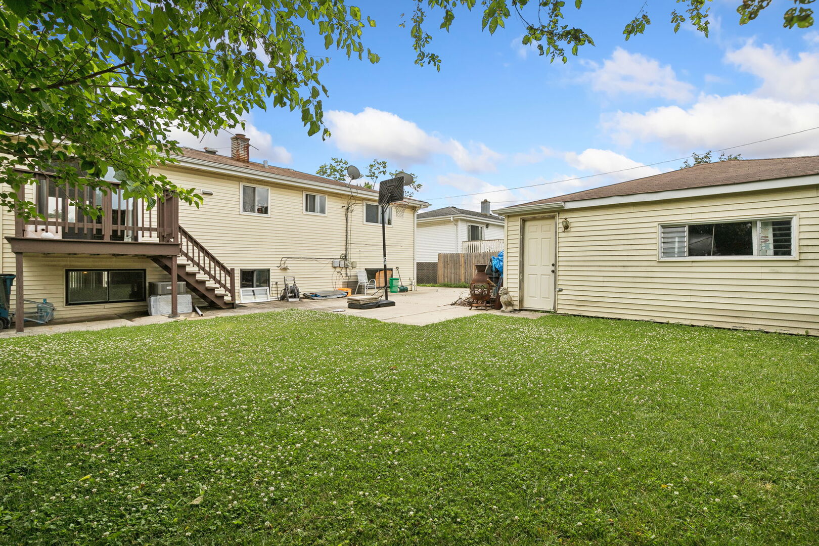 356 W Park Avenue
