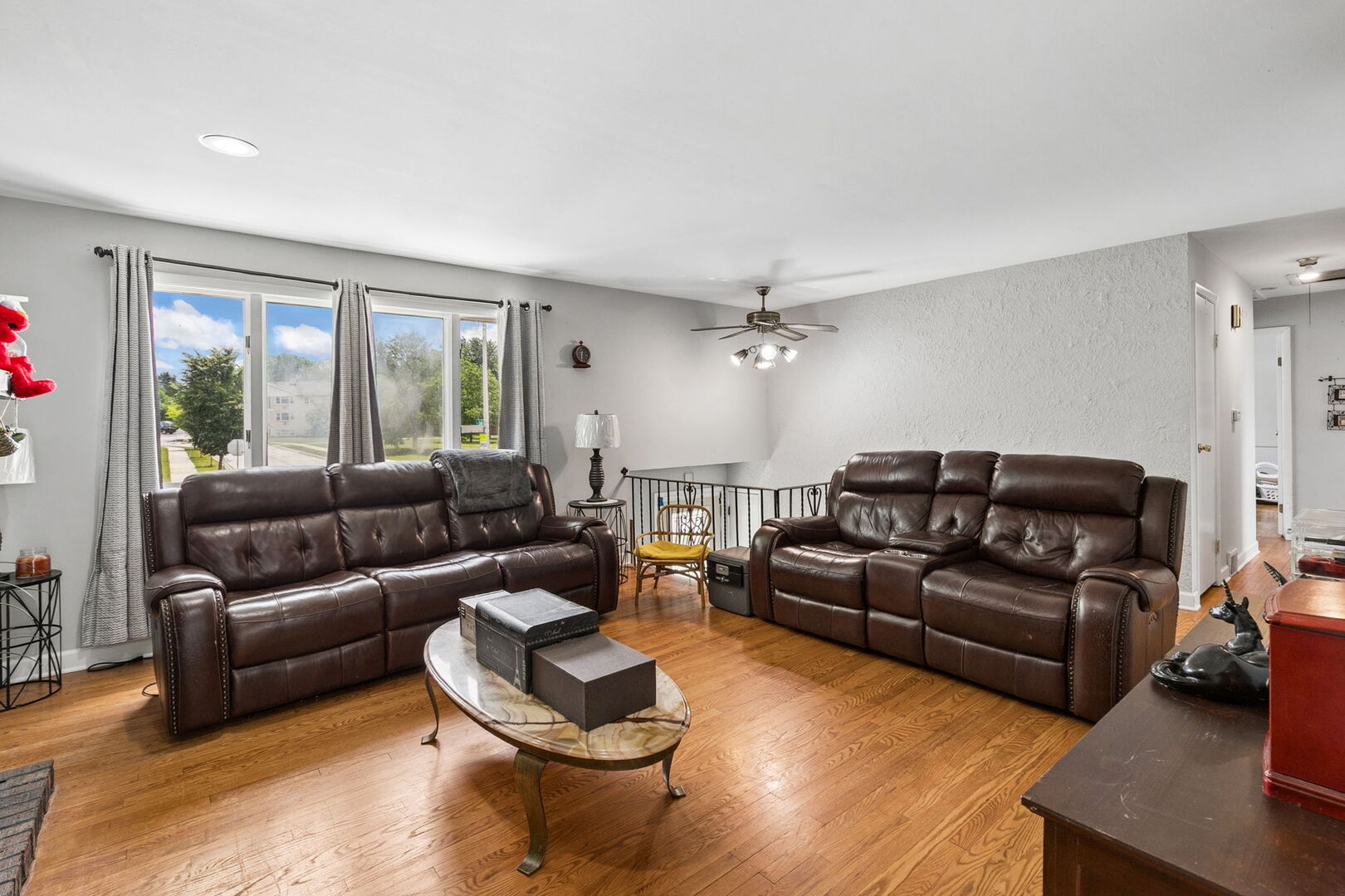356 W Park Avenue