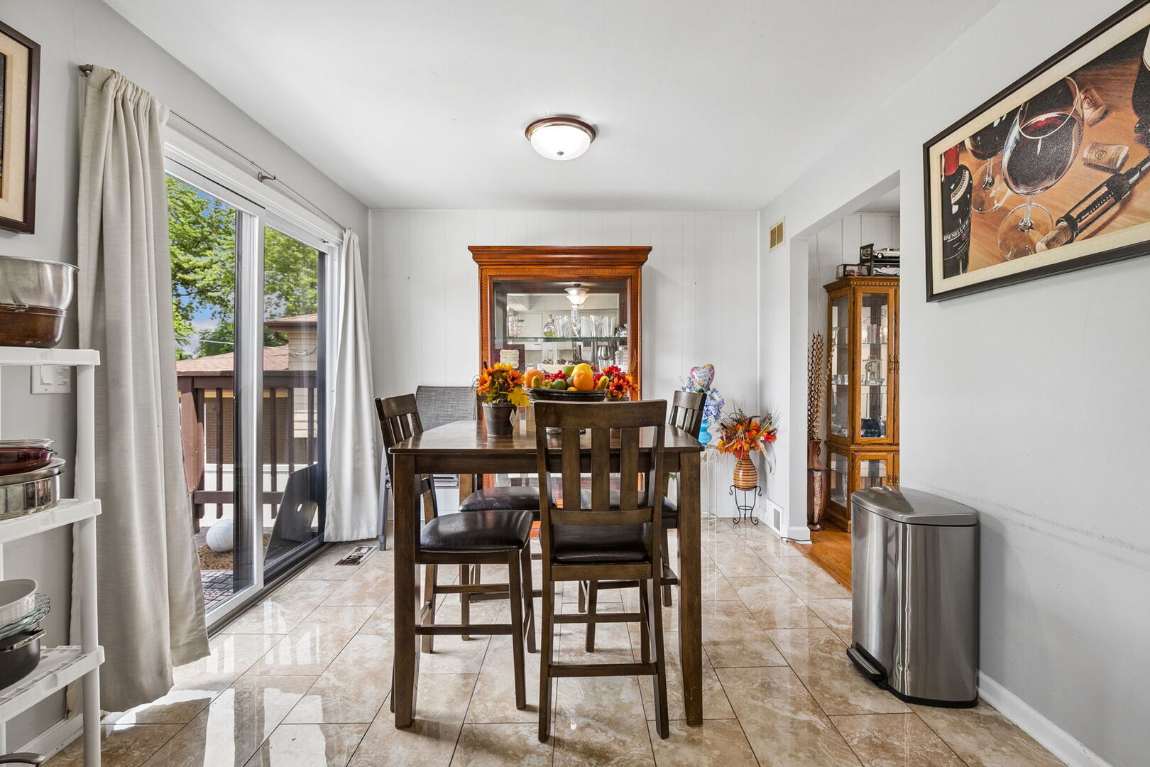 356 W Park Avenue