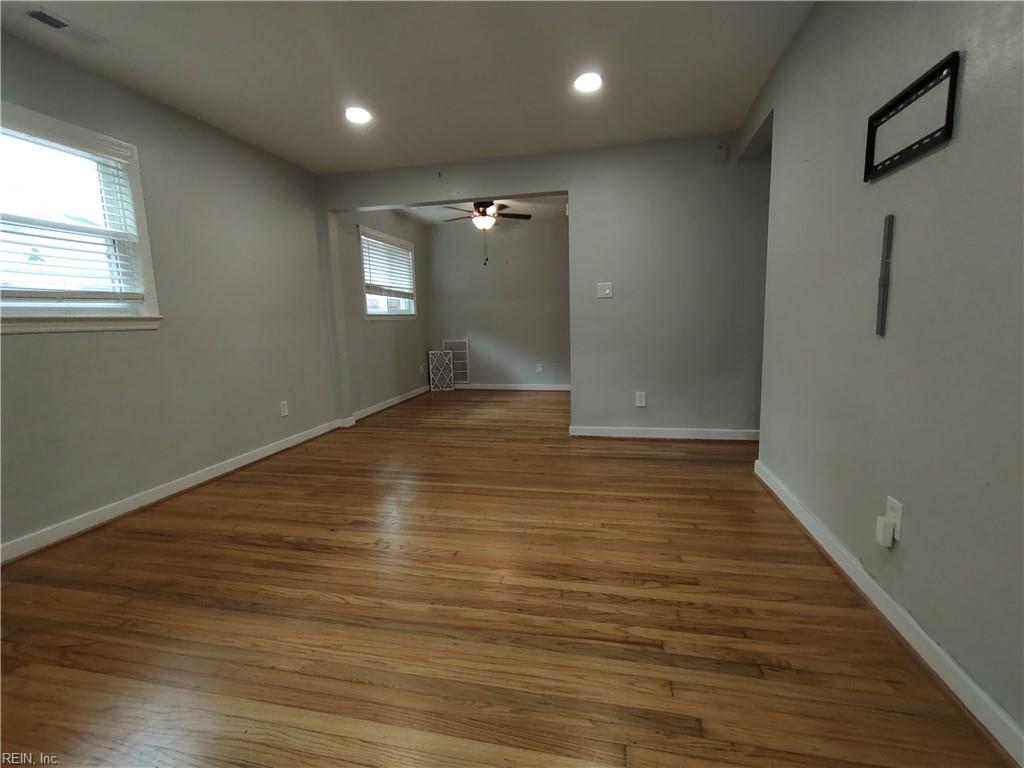 2056 Atwater CIR