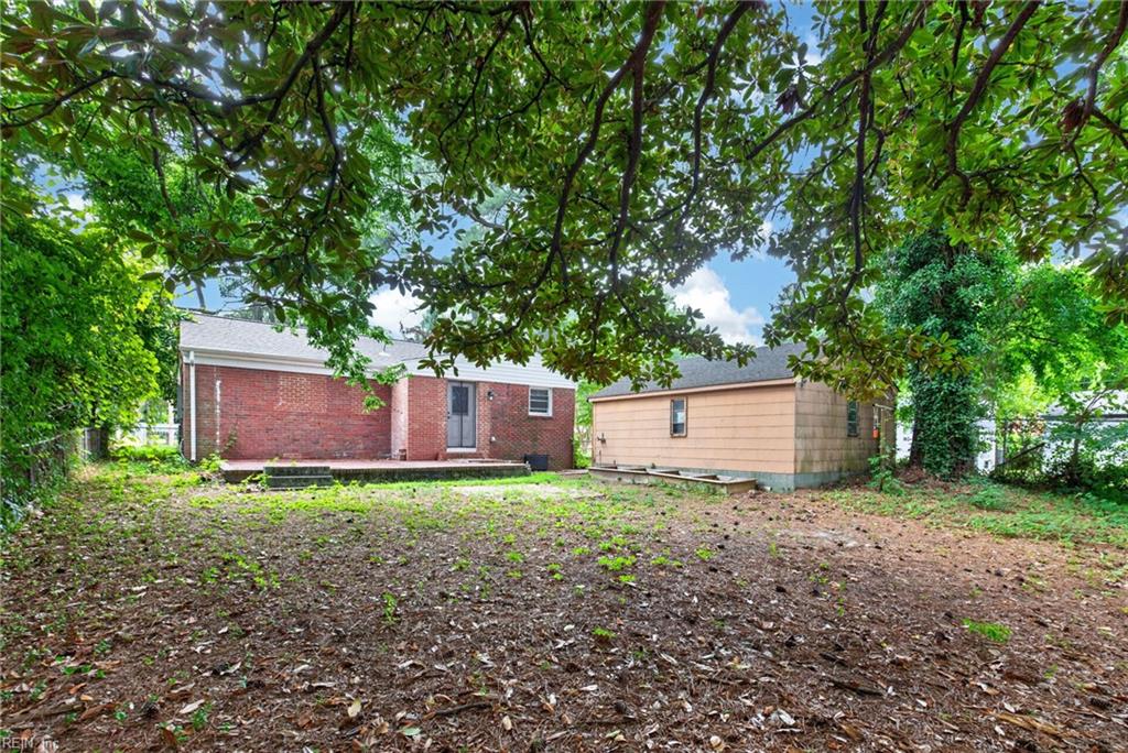 2056 Atwater CIR
