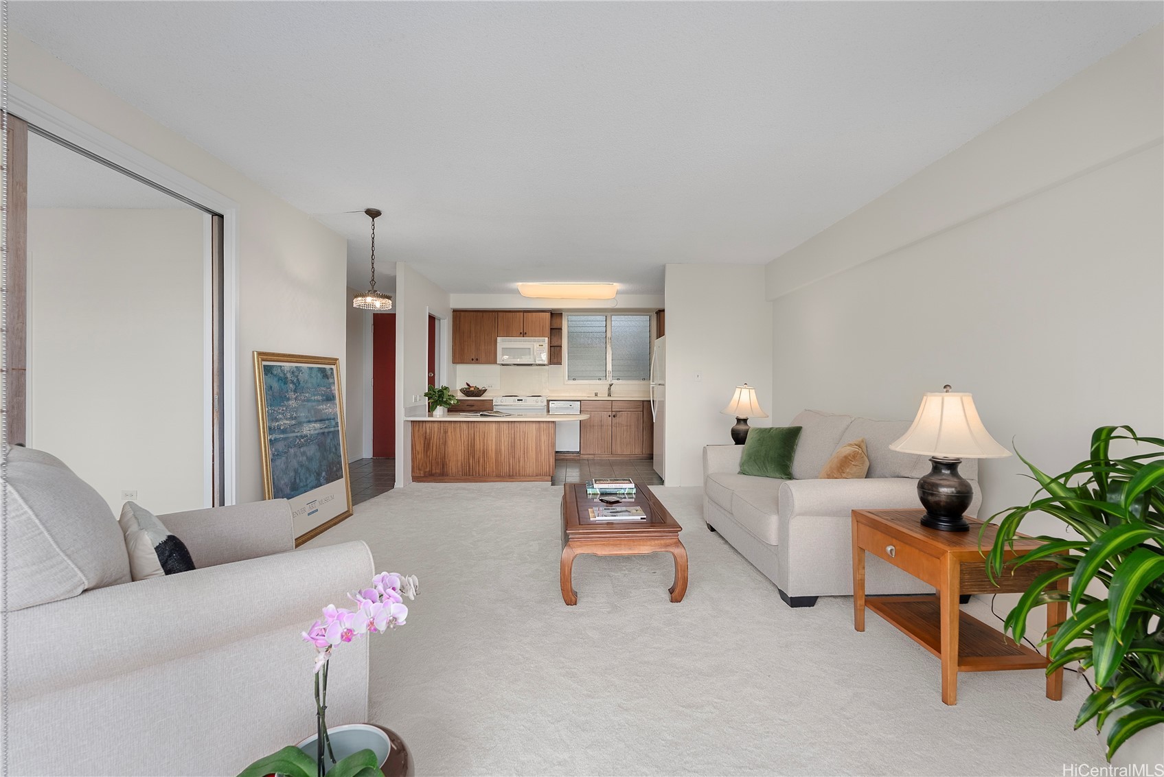 2937 Kalakaua Avenue 35