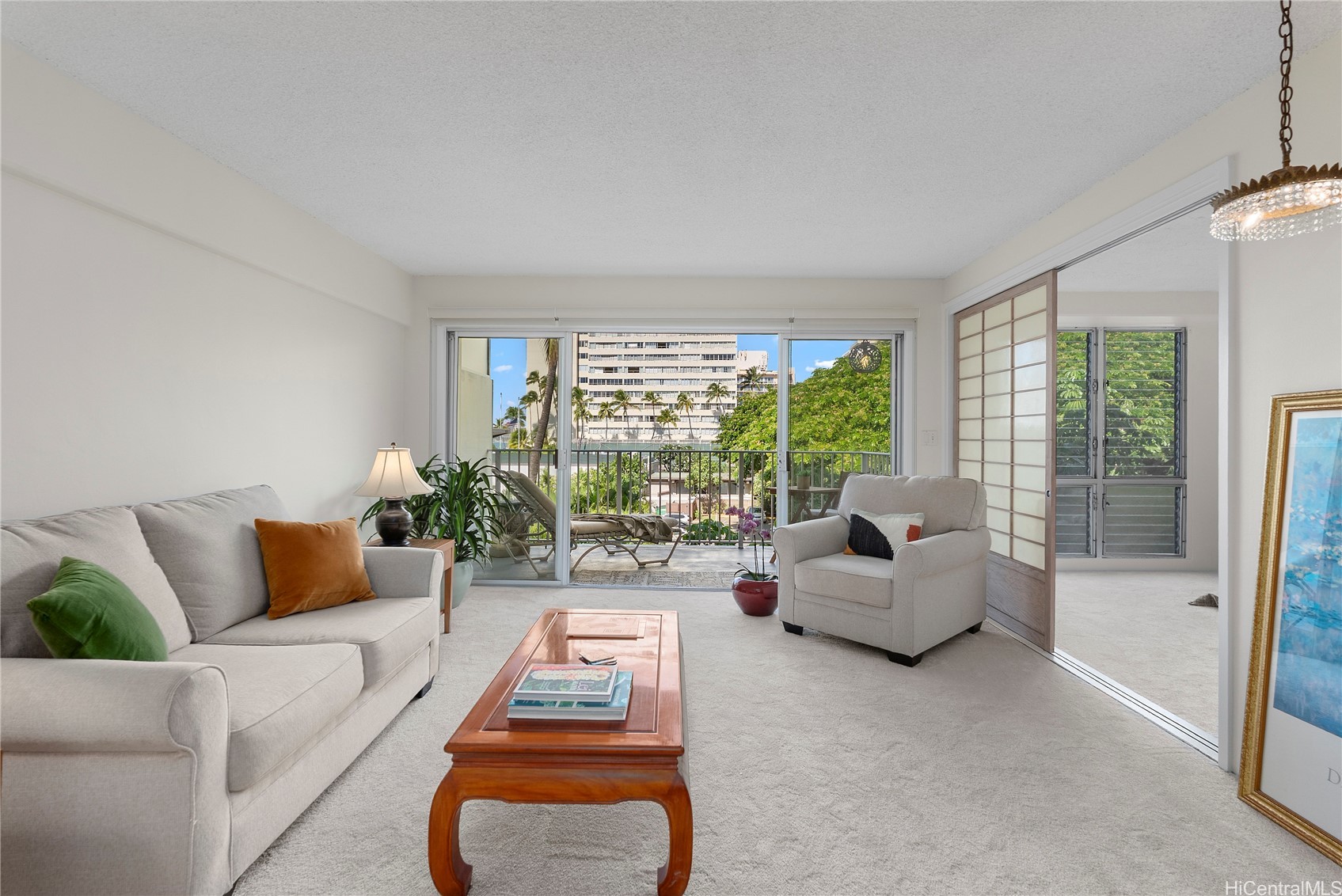 2937 Kalakaua Avenue 35