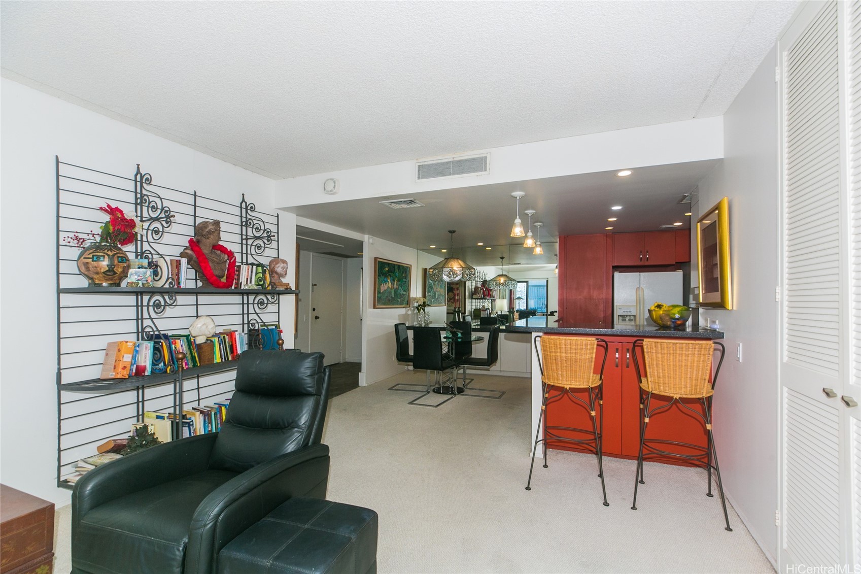 700 Richards Street 1105