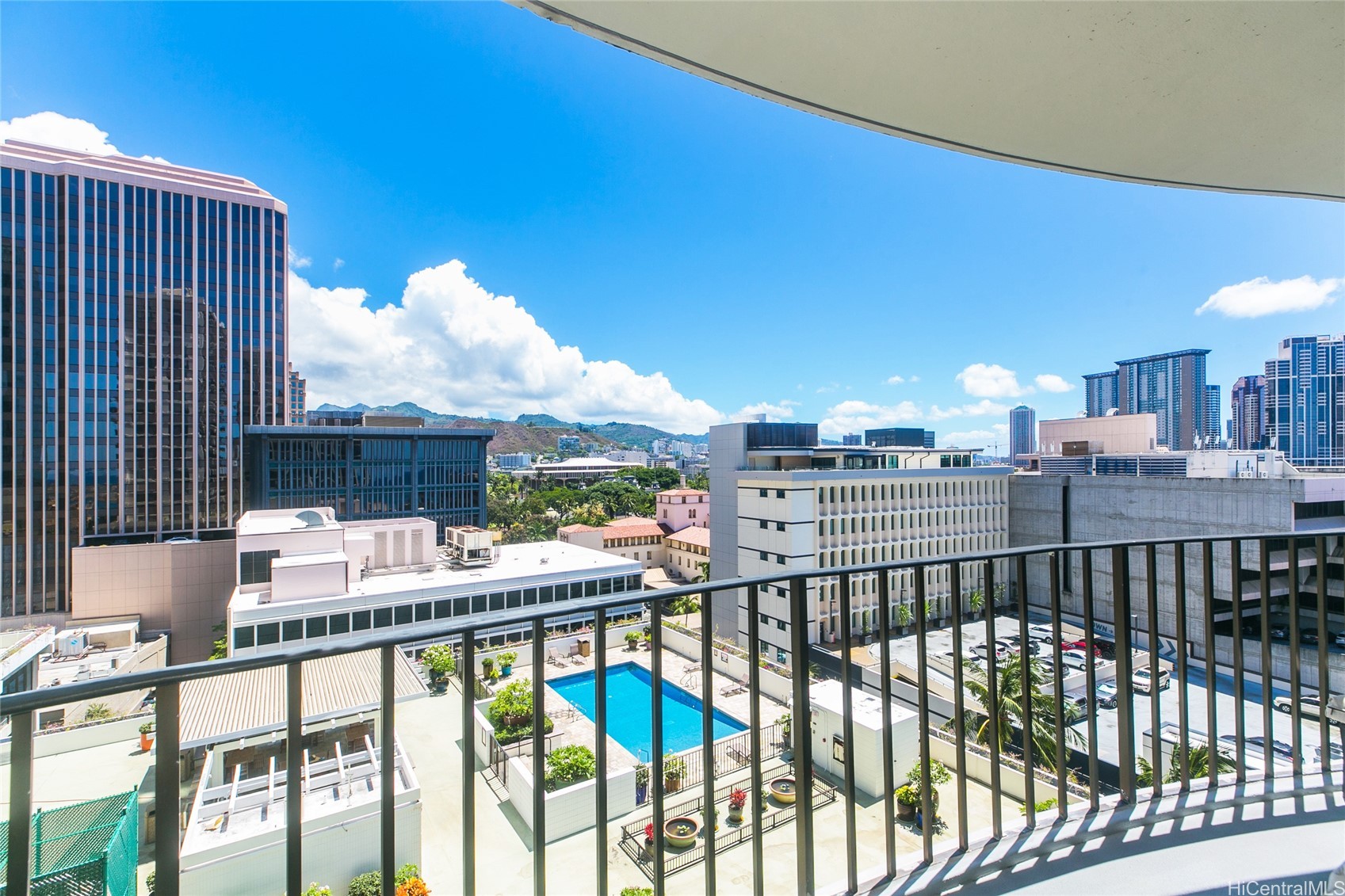 700 Richards Street 1105