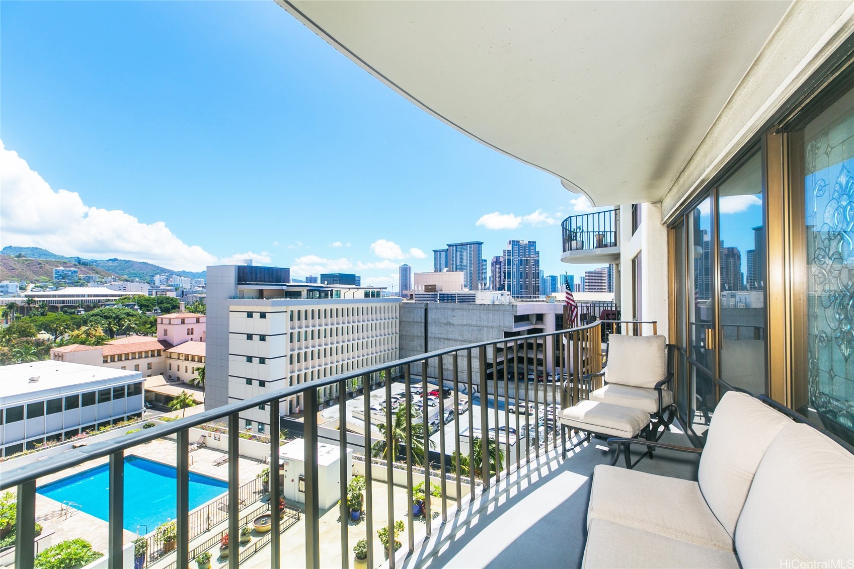 700 Richards Street 1105