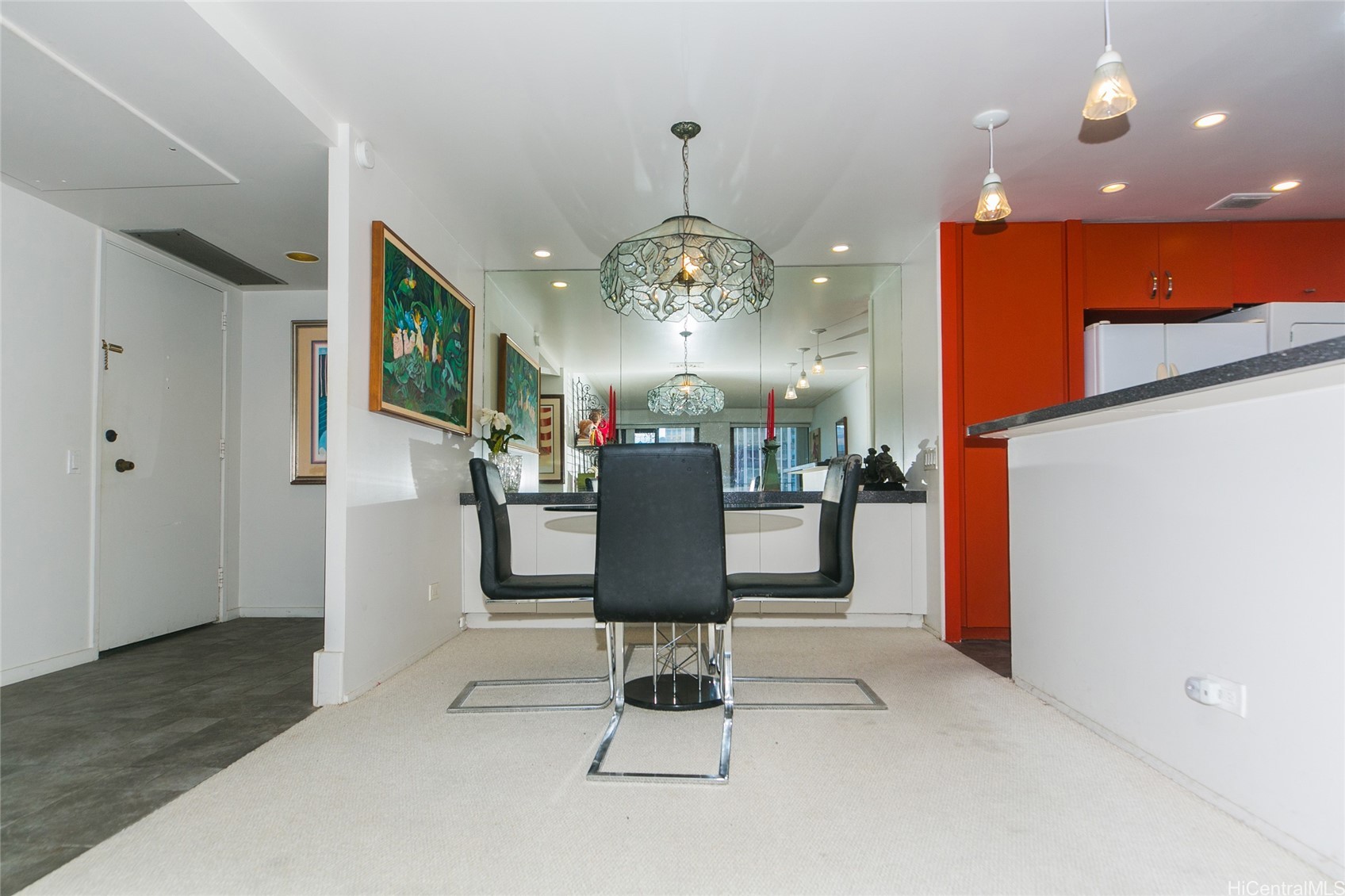 700 Richards Street 1105