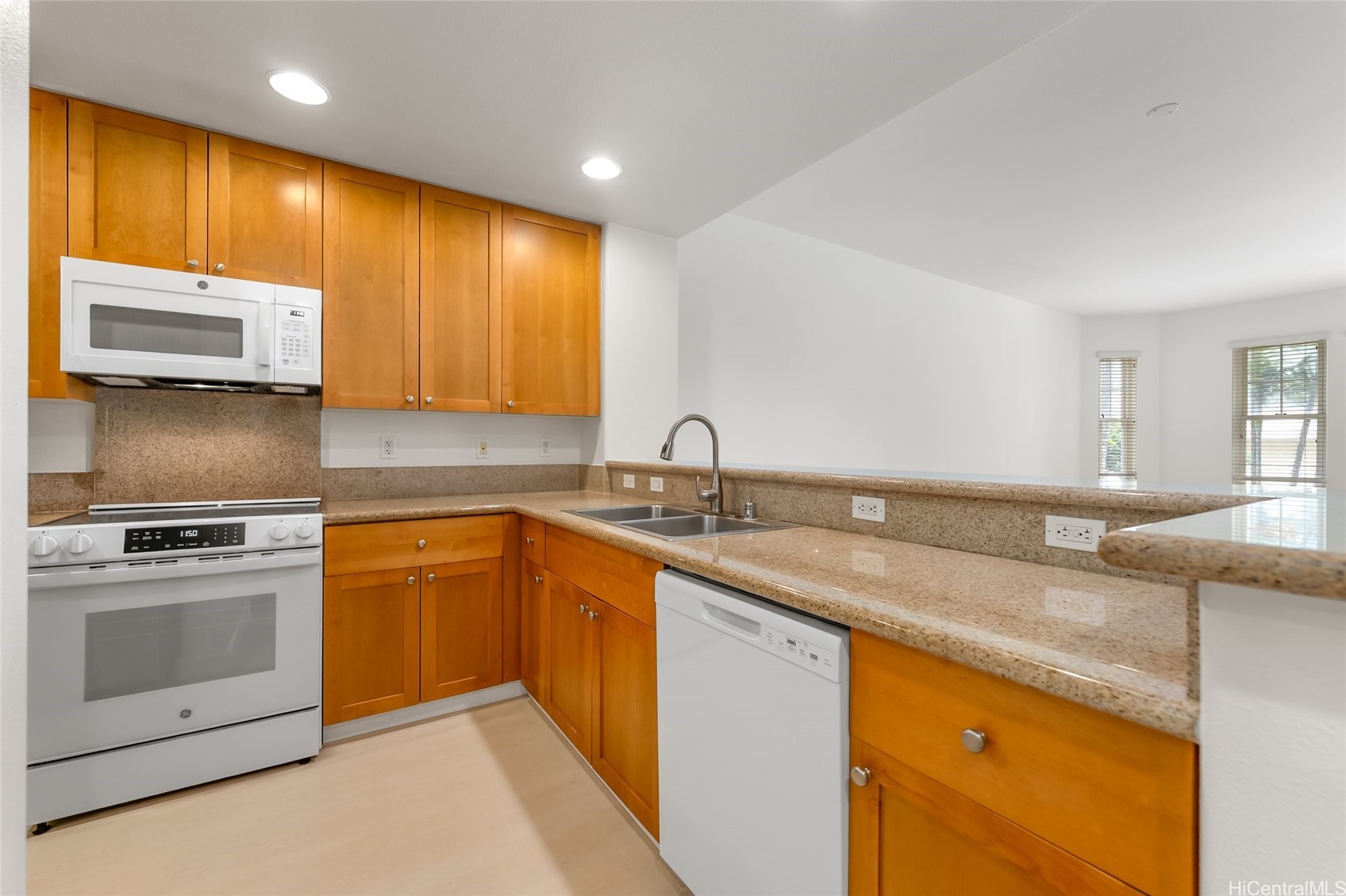 520 Lunalilo Home Road 7104