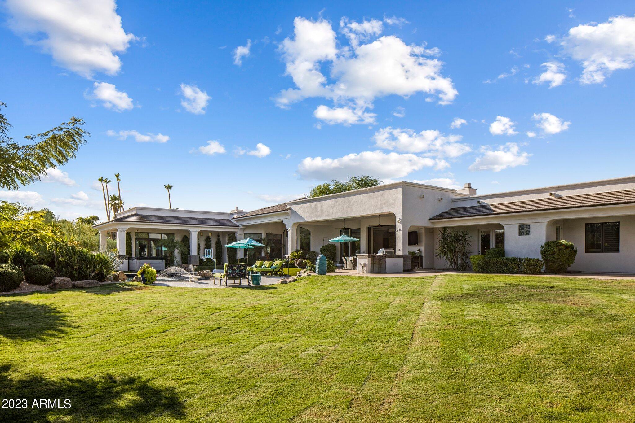 5441 E MOCKINGBIRD Lane