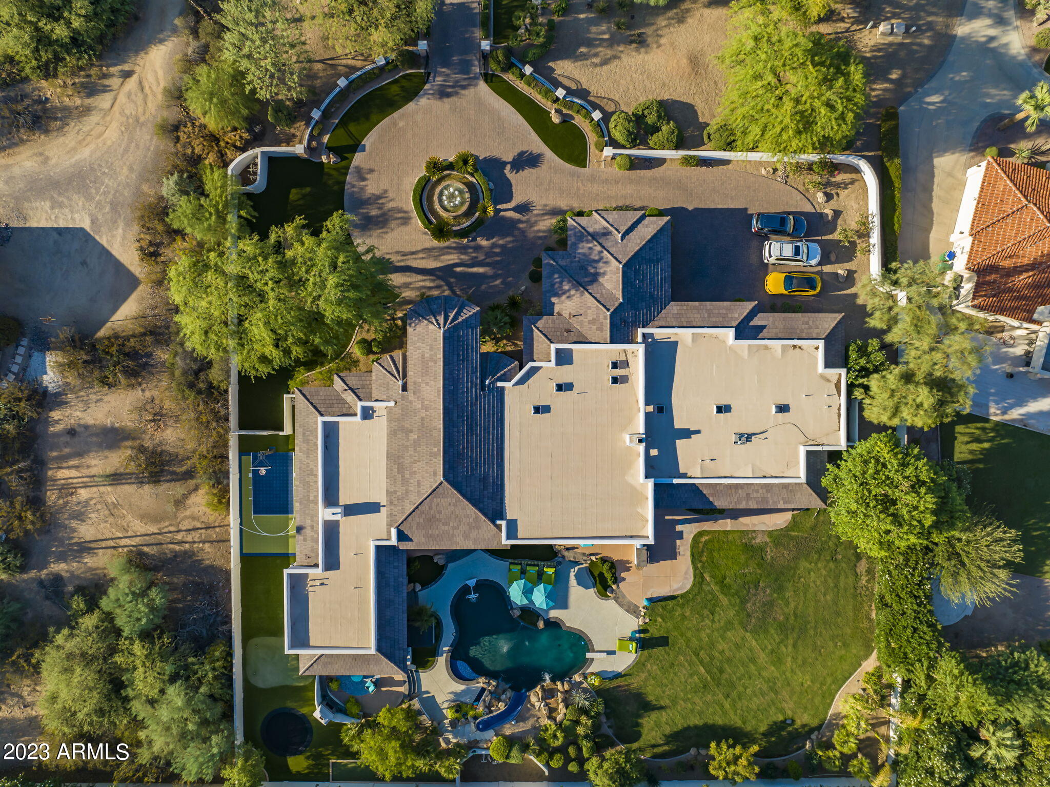 5441 E MOCKINGBIRD Lane