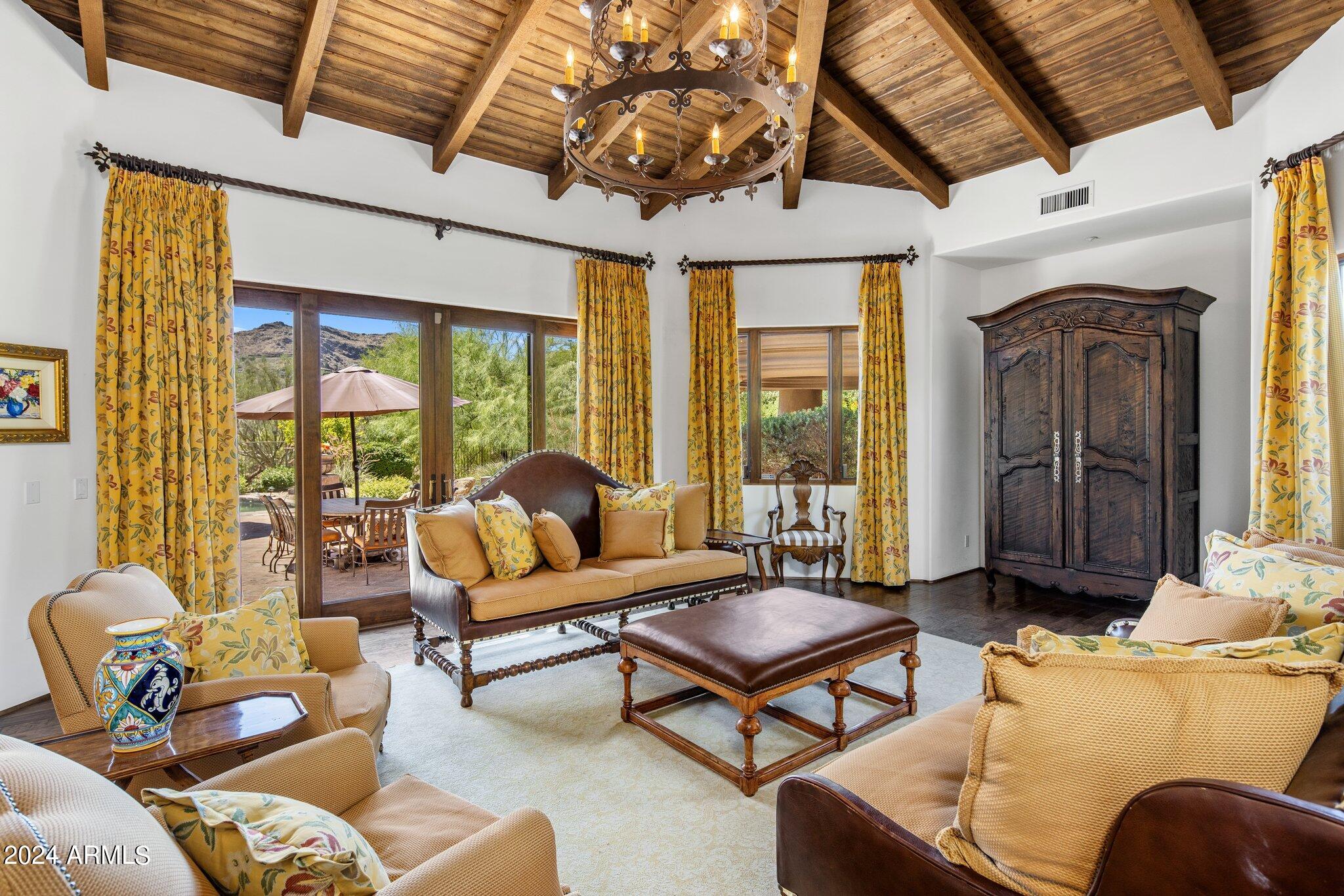 4987 E MOCKINGBIRD Lane