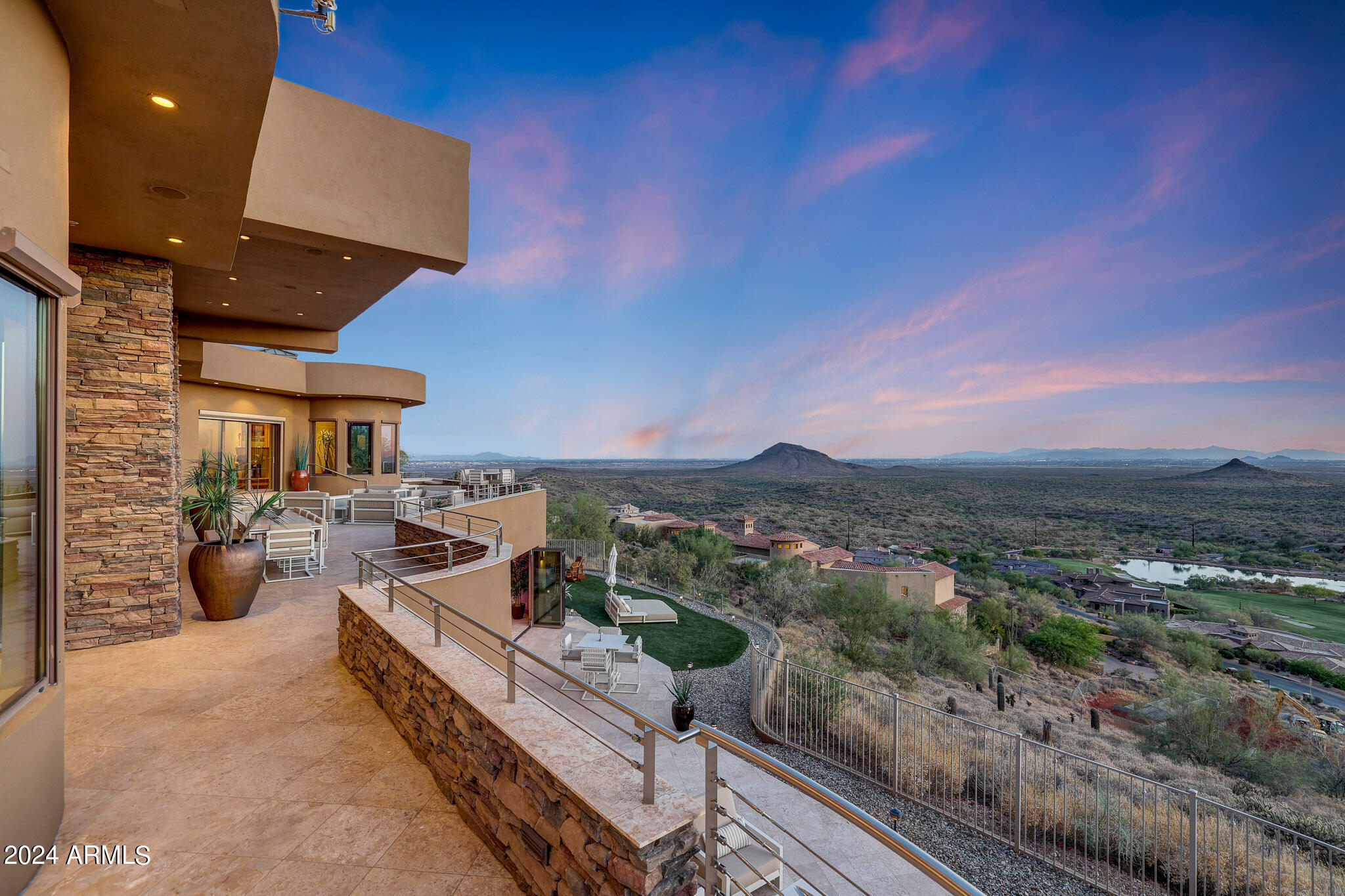 9232 N VISTA VERDE Court