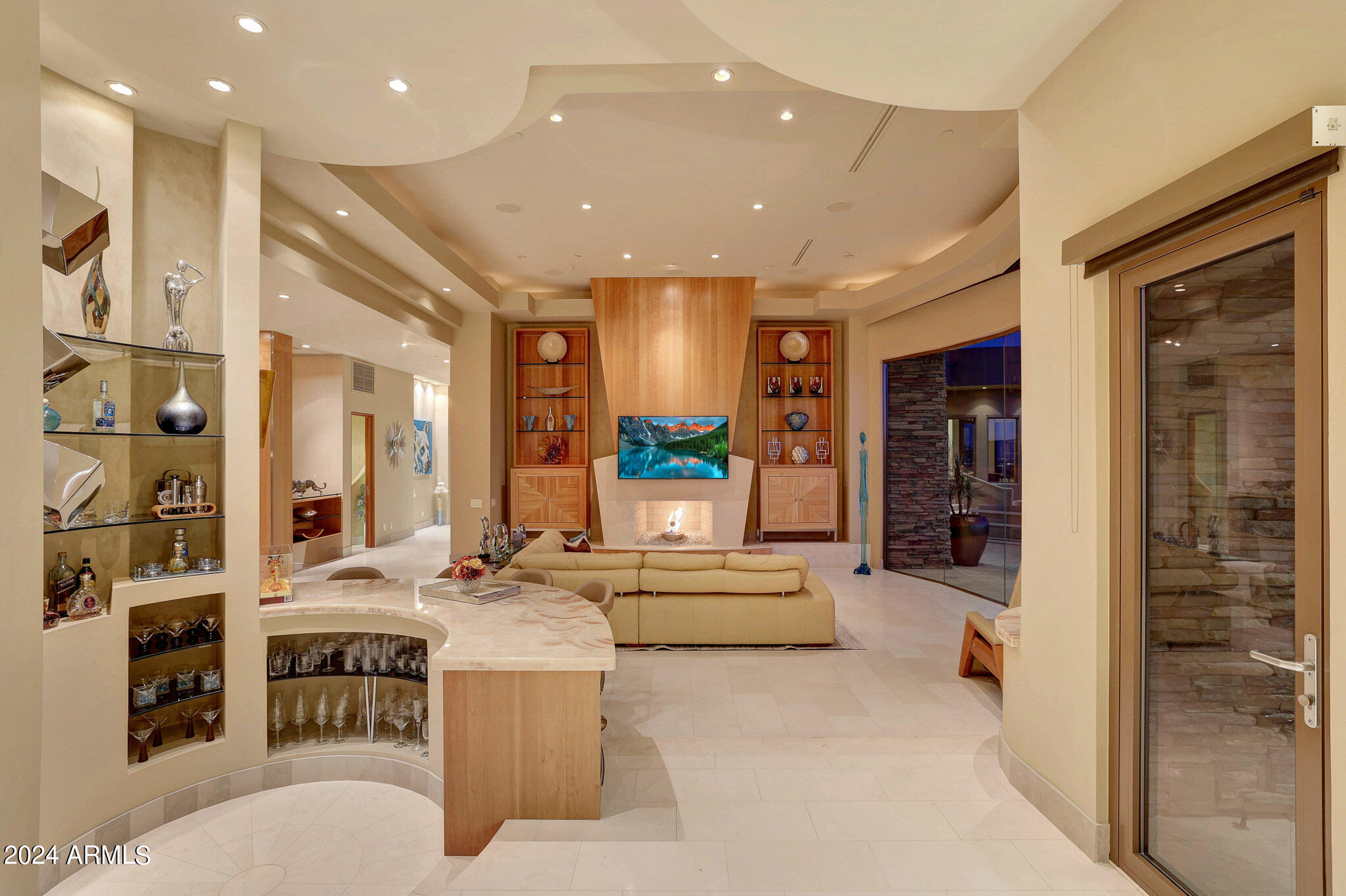 9232 N VISTA VERDE Court