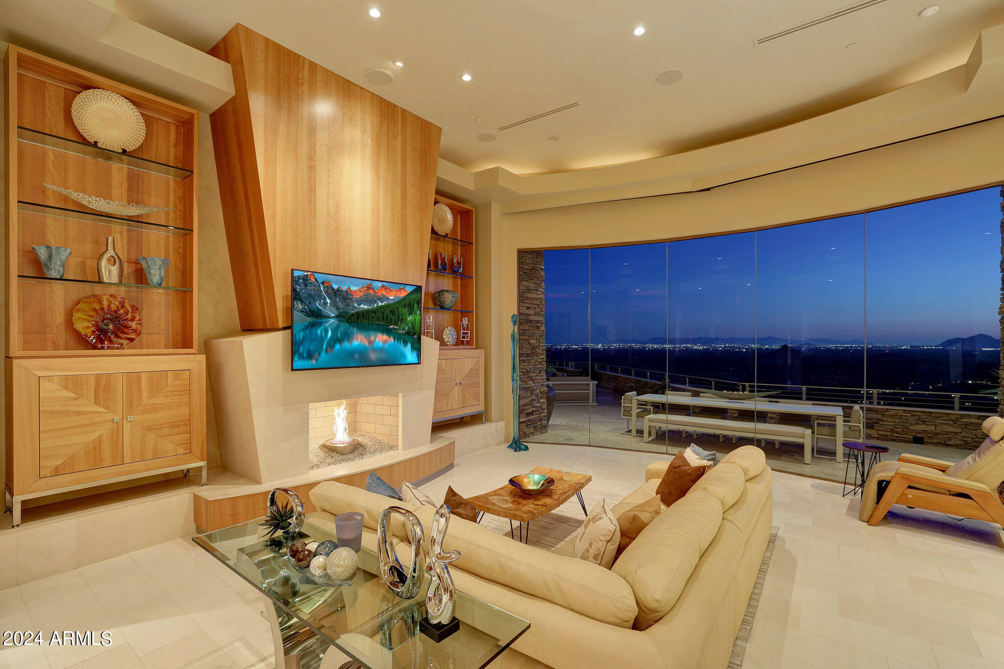 9232 N VISTA VERDE Court