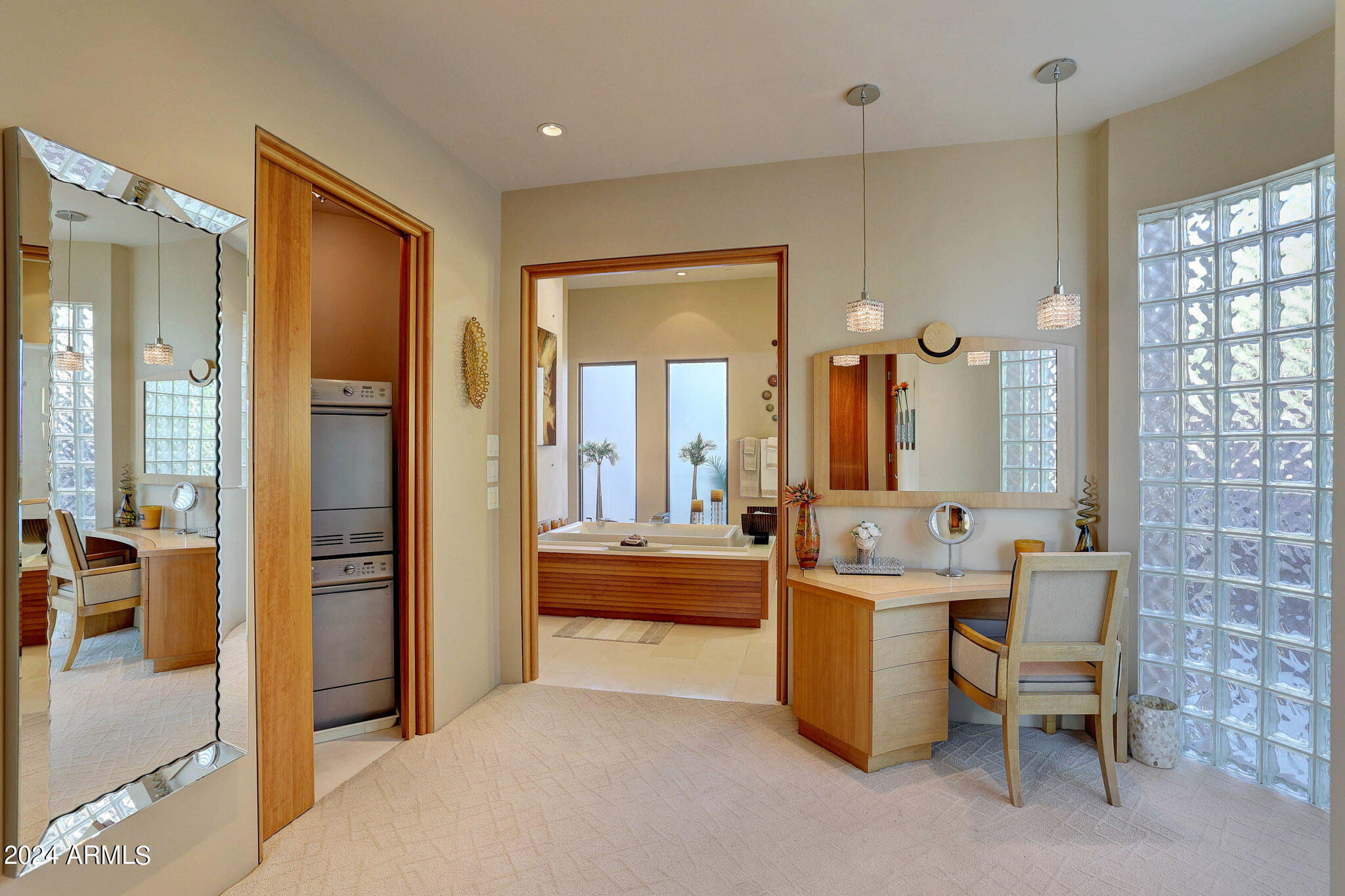 9232 N VISTA VERDE Court