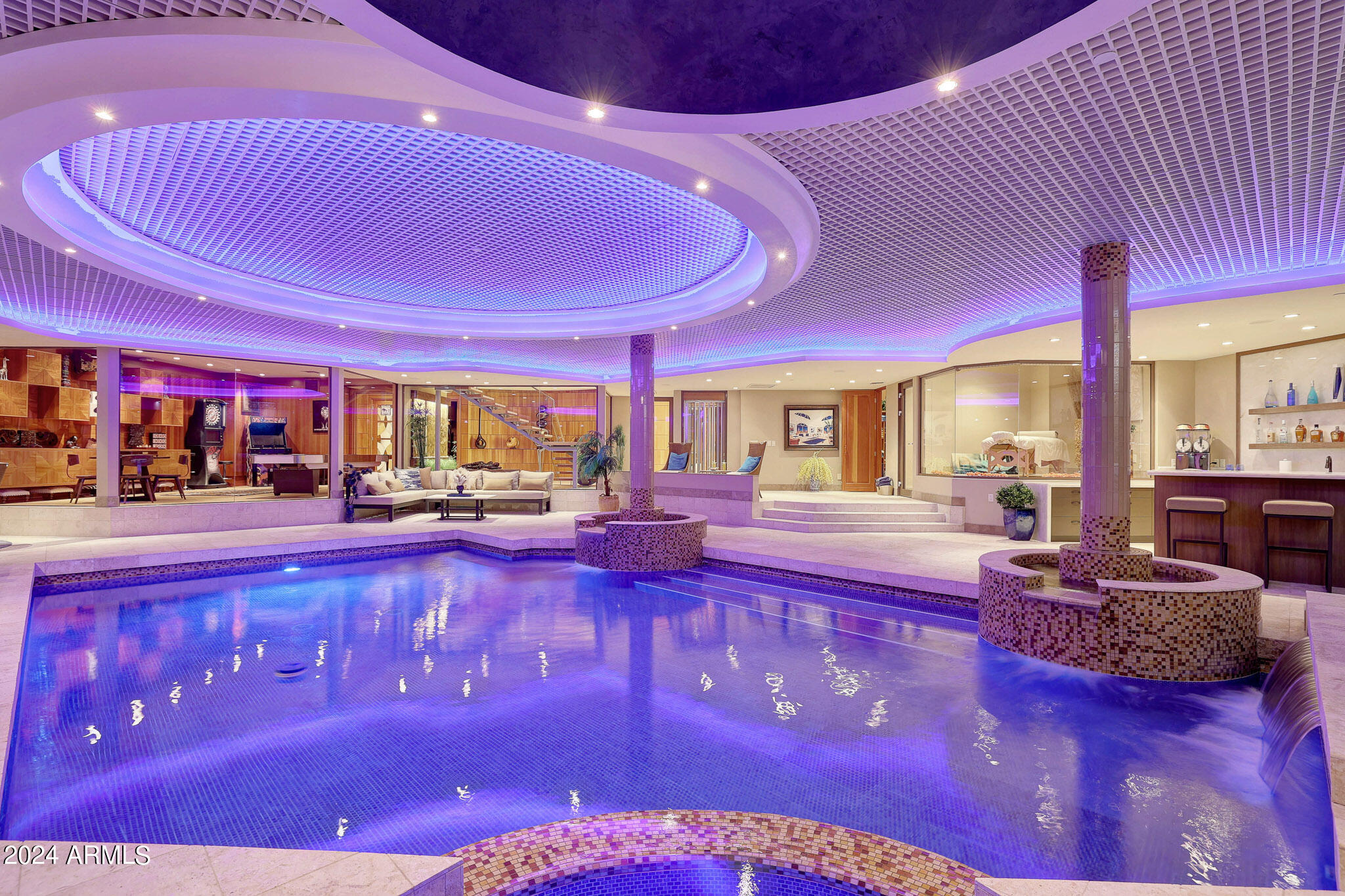 9232 N VISTA VERDE Court