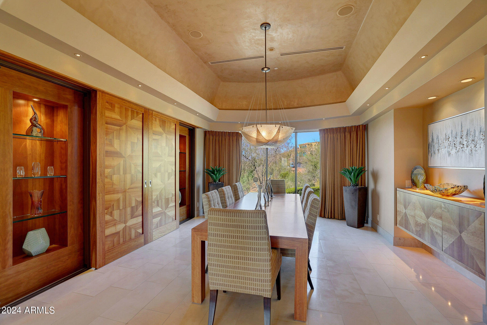 9232 N VISTA VERDE Court