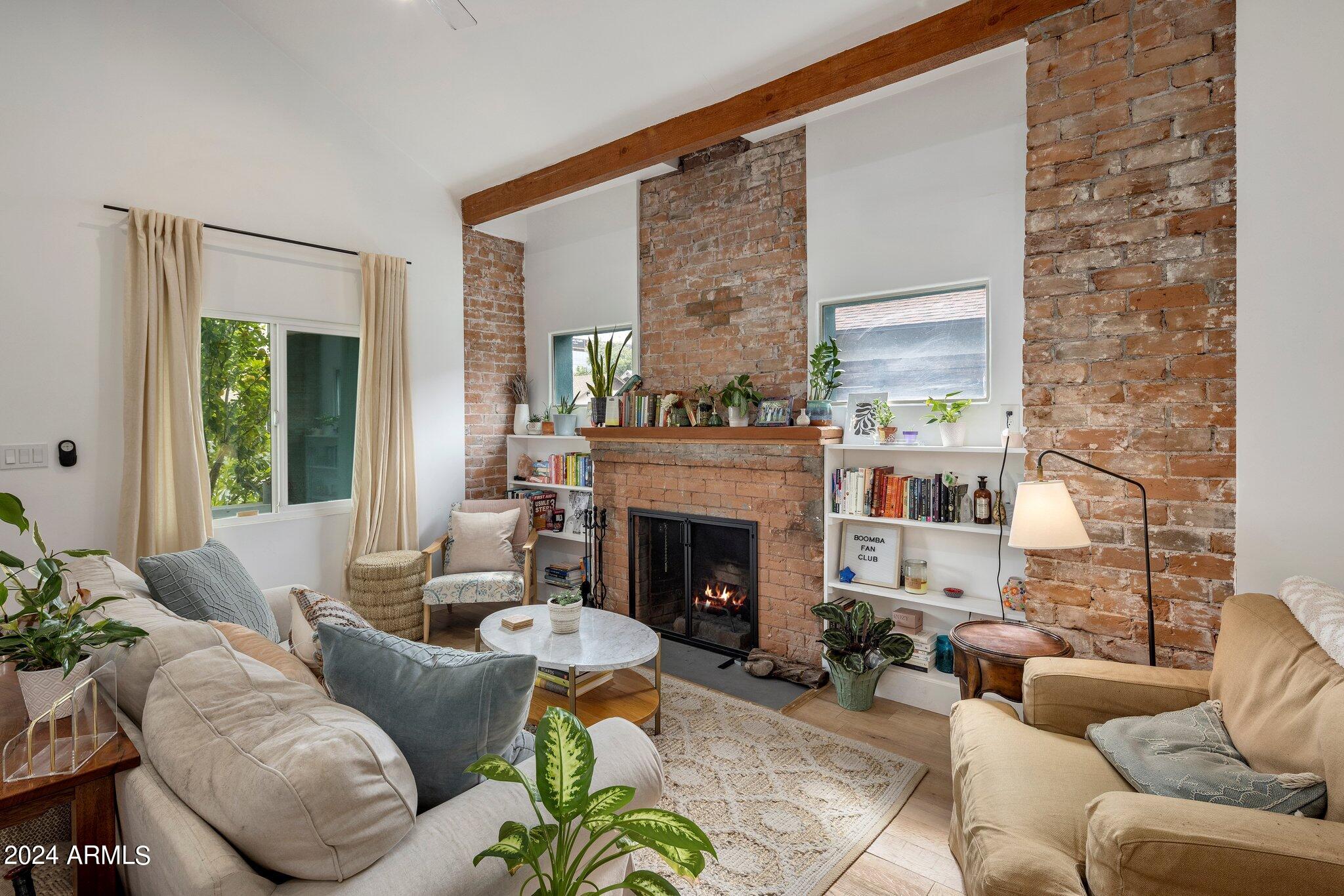 730 E MCKINLEY Street