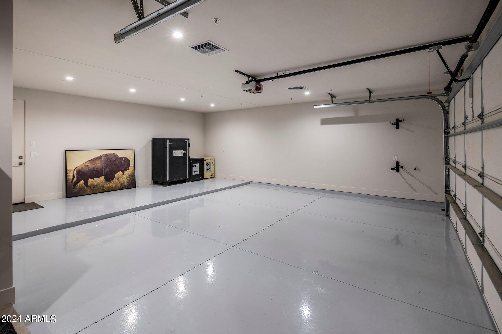 9957 E LARKSPUR Drive