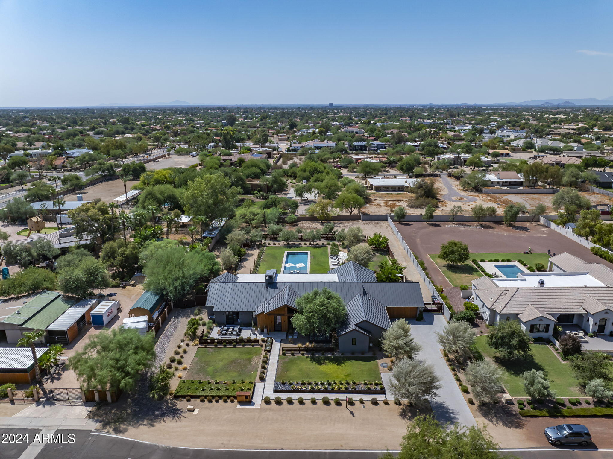 9957 E LARKSPUR Drive