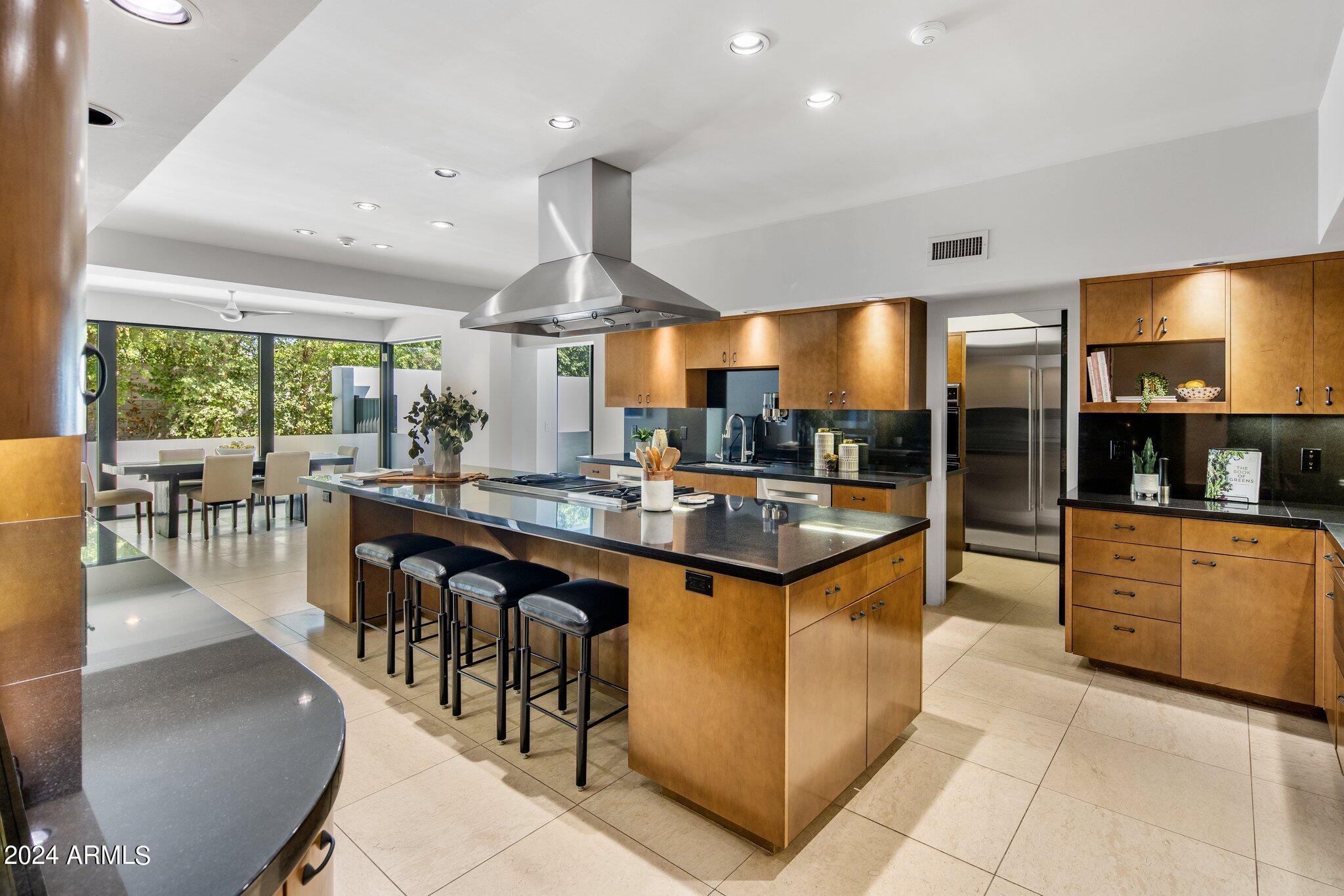 6644 E EXETER Boulevard