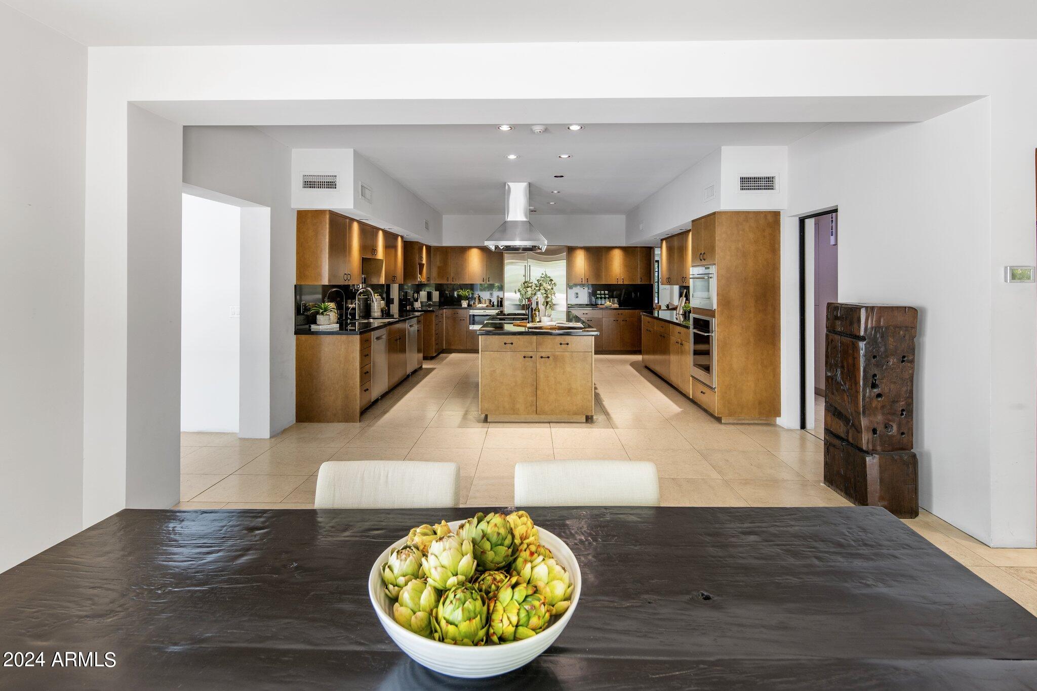 6644 E EXETER Boulevard