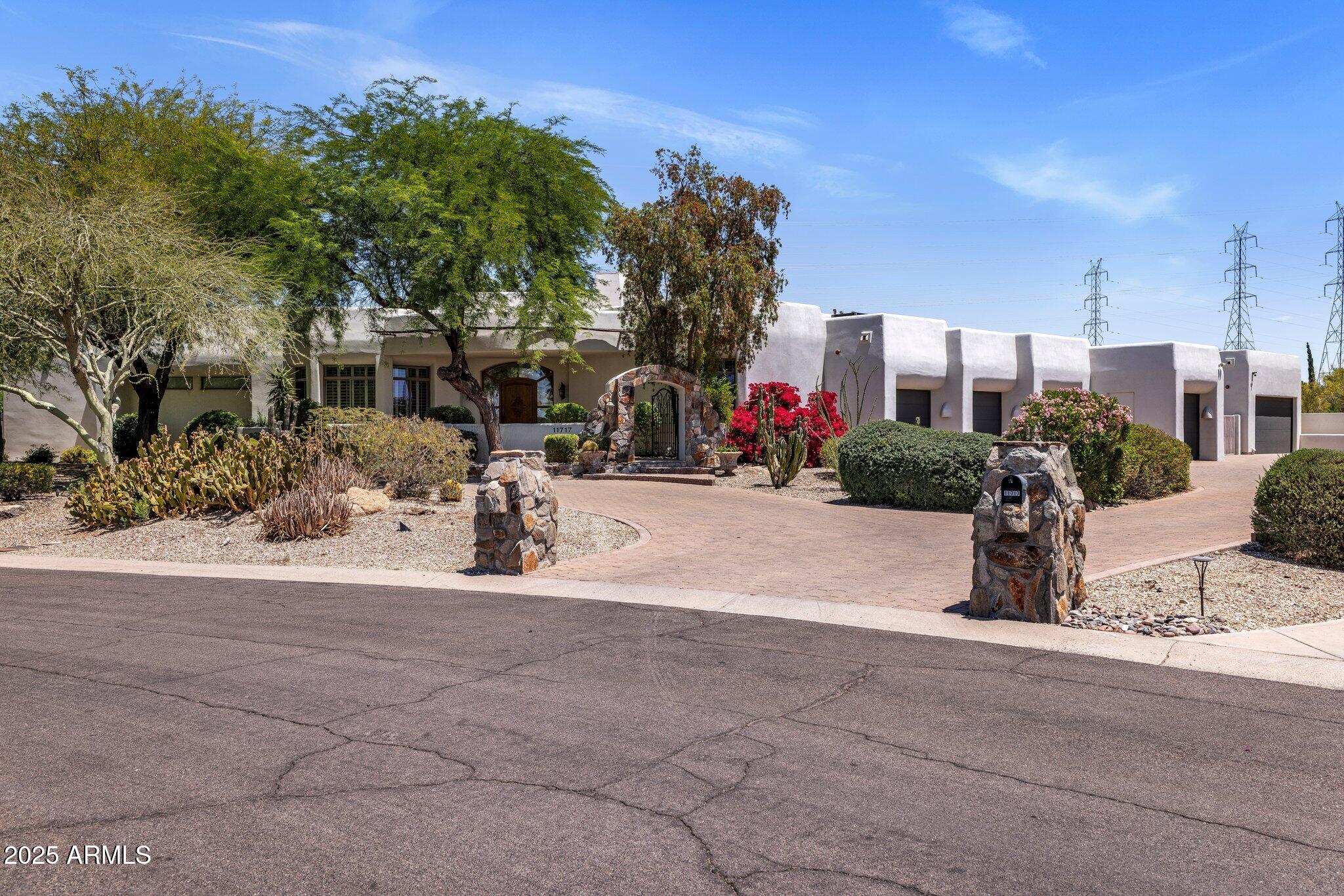 11717 E ESTRELLA Avenue