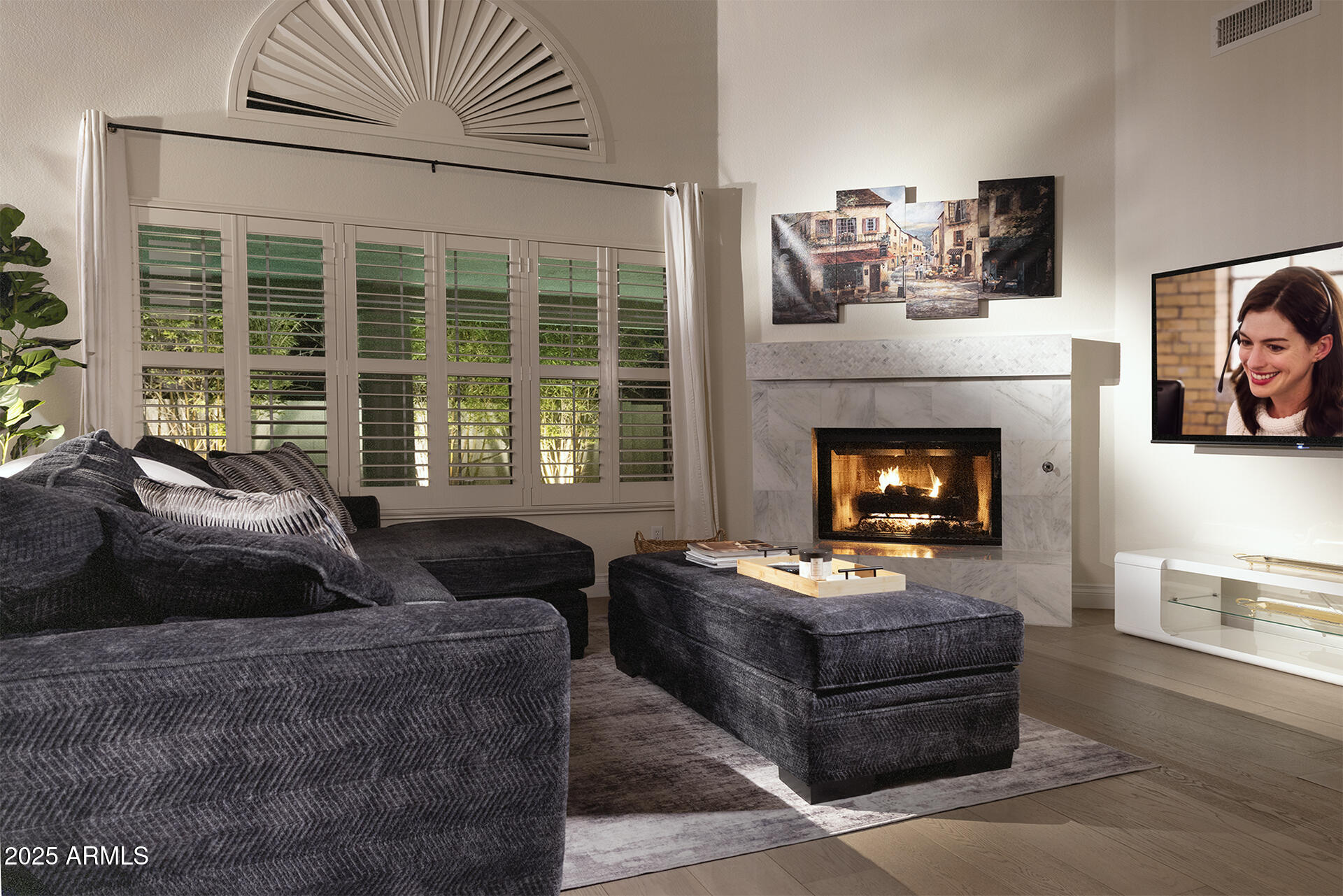 9455 E VOLTAIRE Drive