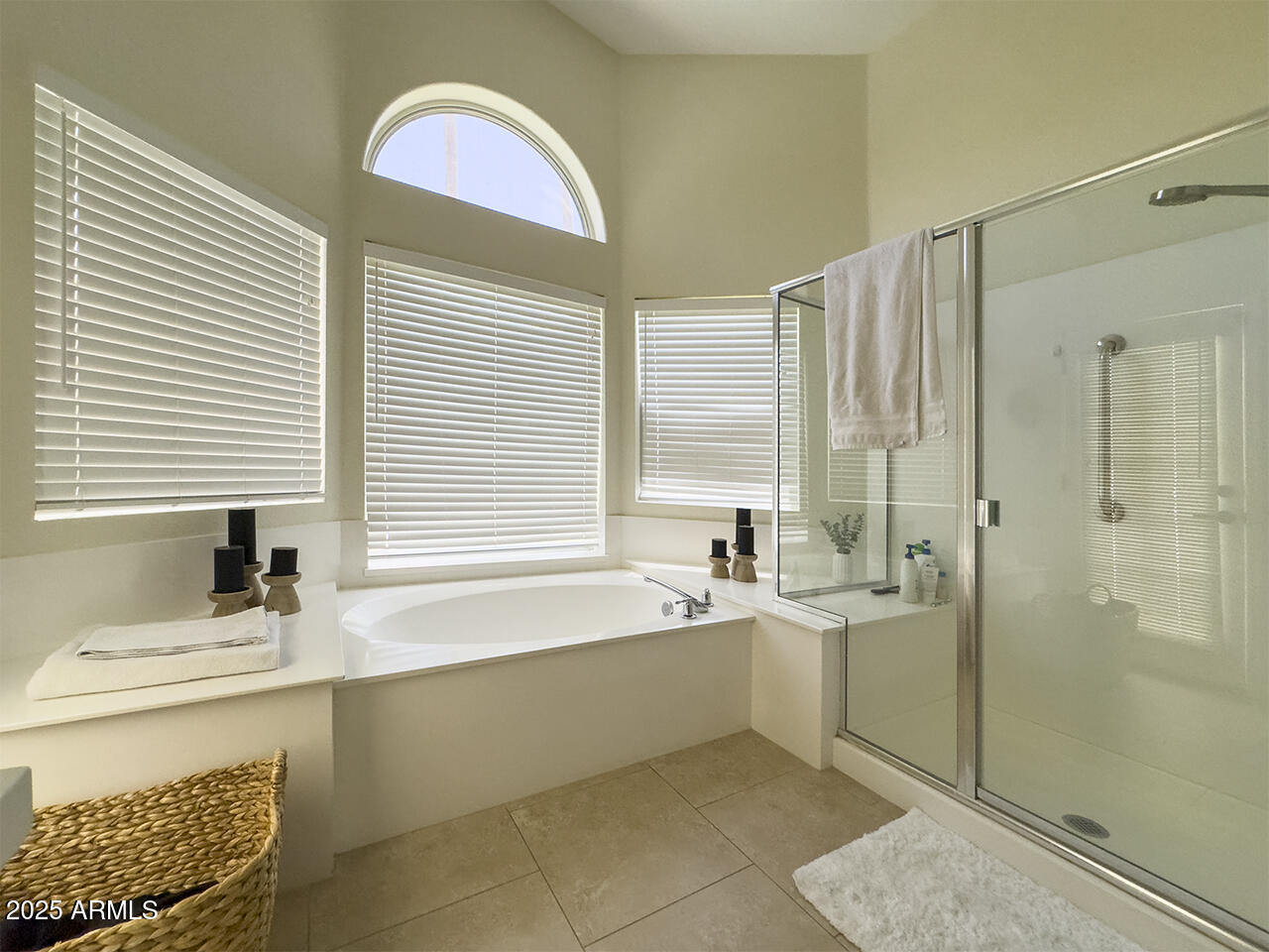 9455 E VOLTAIRE Drive