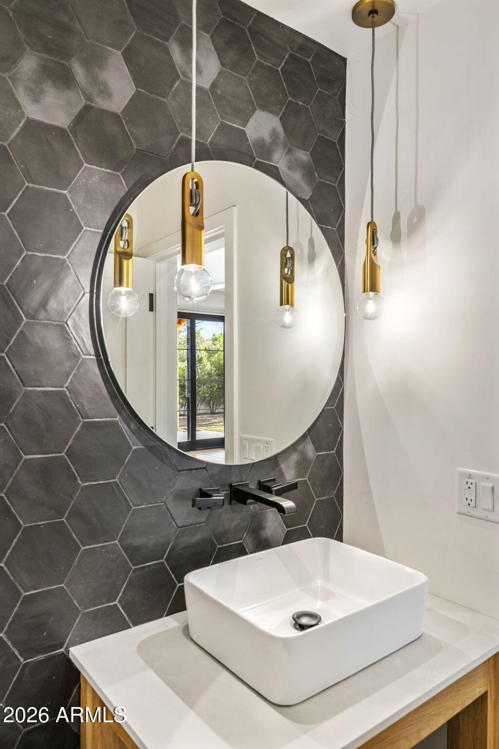 3727 E CLARENDON Avenue