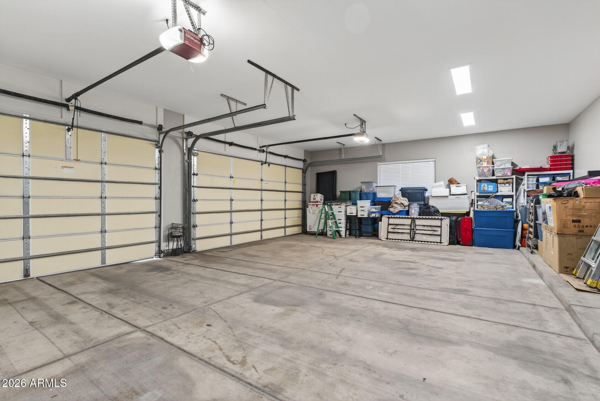 3012 W SOUTH MOUNTAIN Avenue