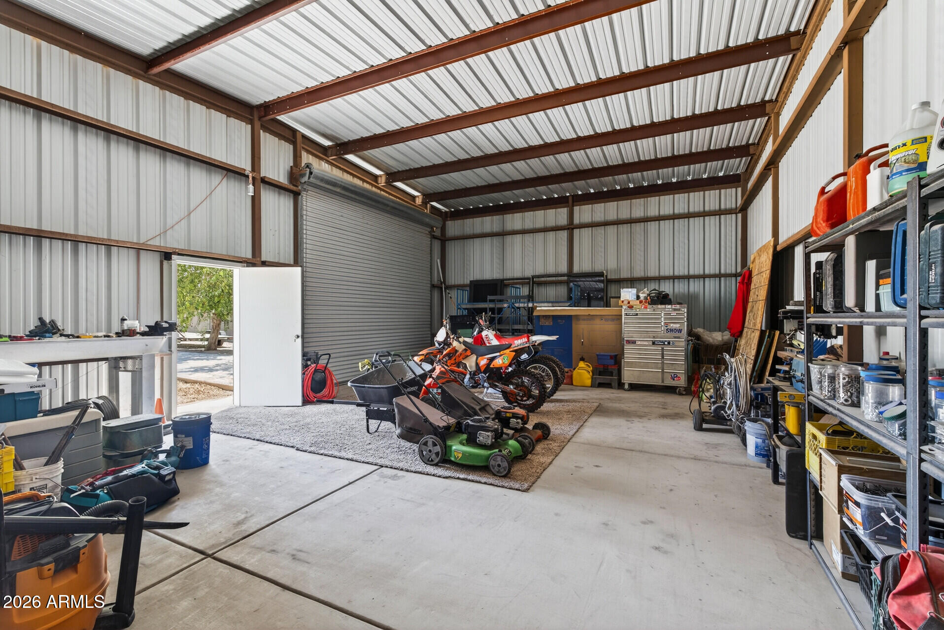 3012 W SOUTH MOUNTAIN Avenue