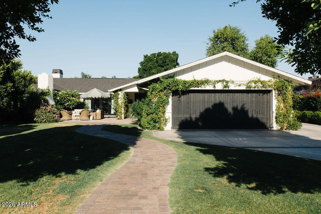 4227 N JOKAKE Drive