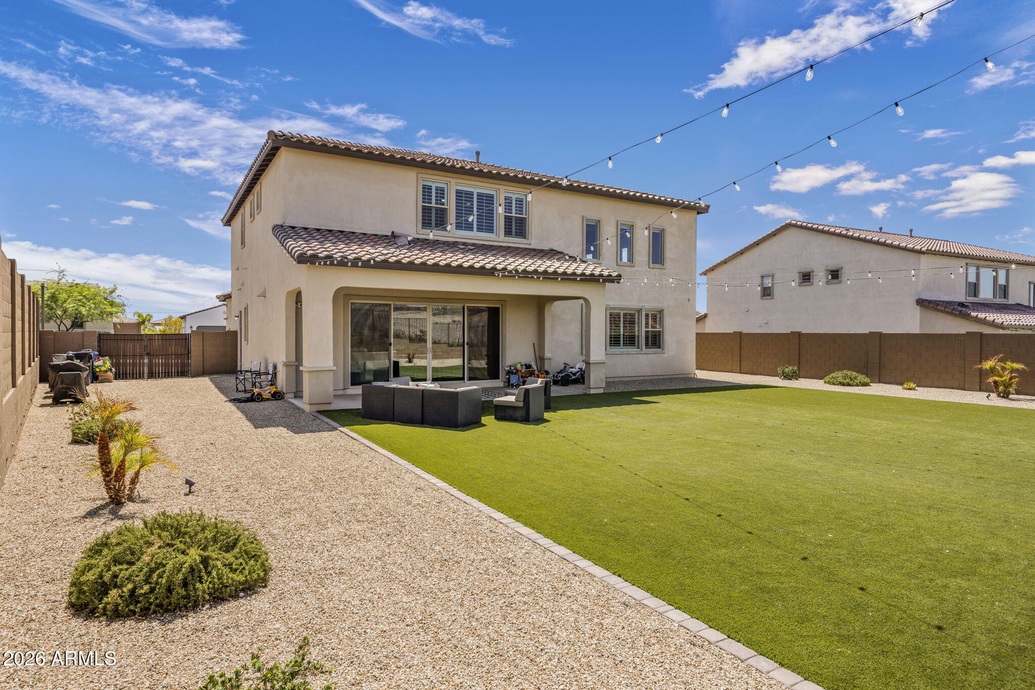 1838 E VILLA LINDA Drive