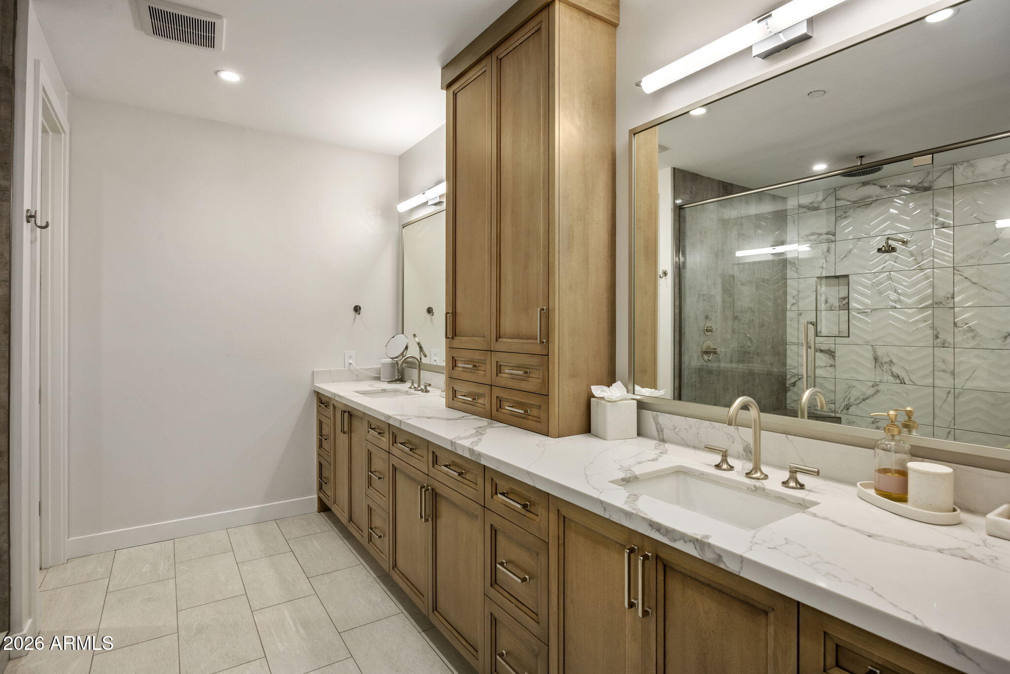6500 E CAMELBACK Road 1010