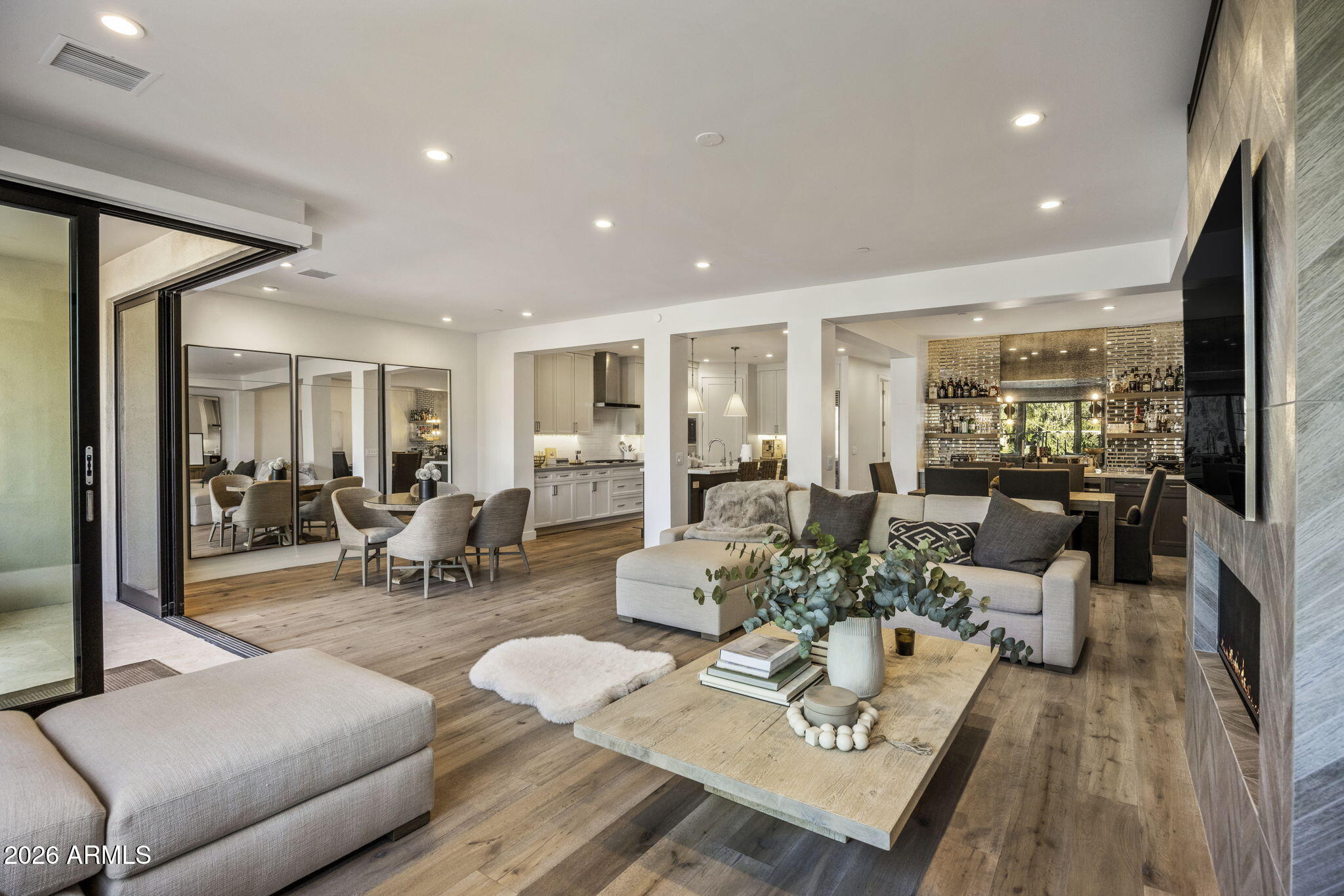 6500 E CAMELBACK Road 1010