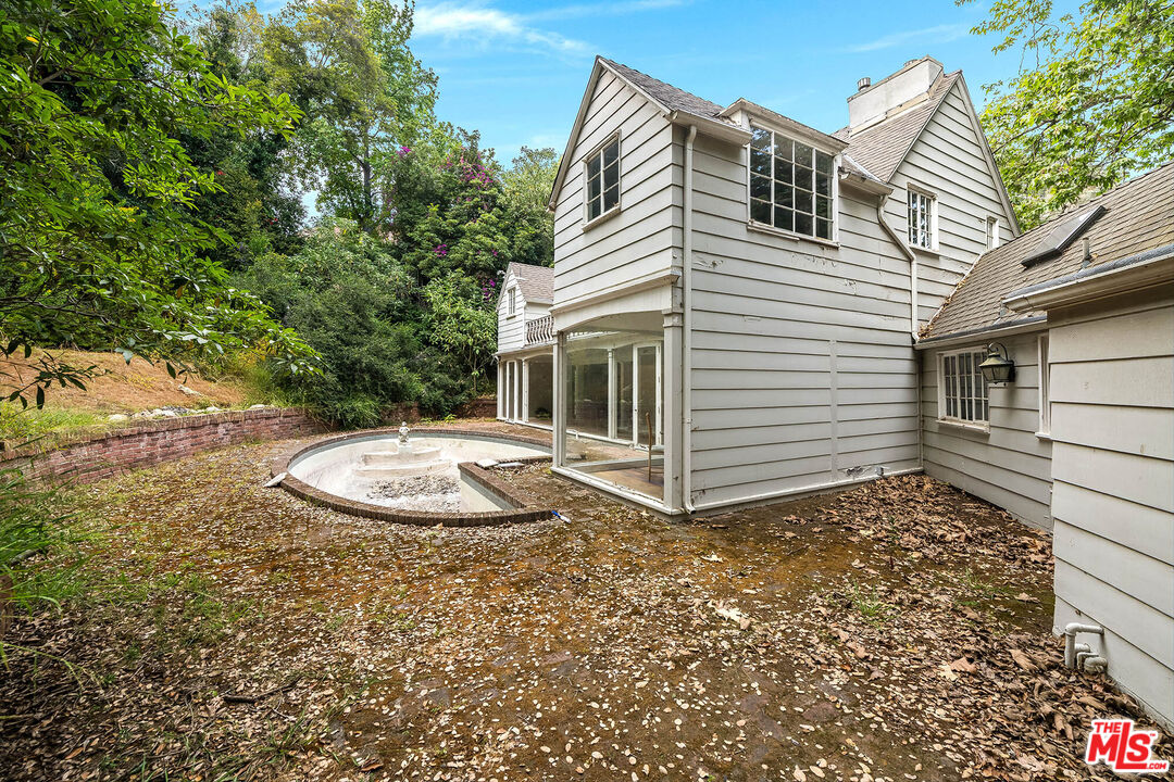 1495 Stone Canyon Rd
