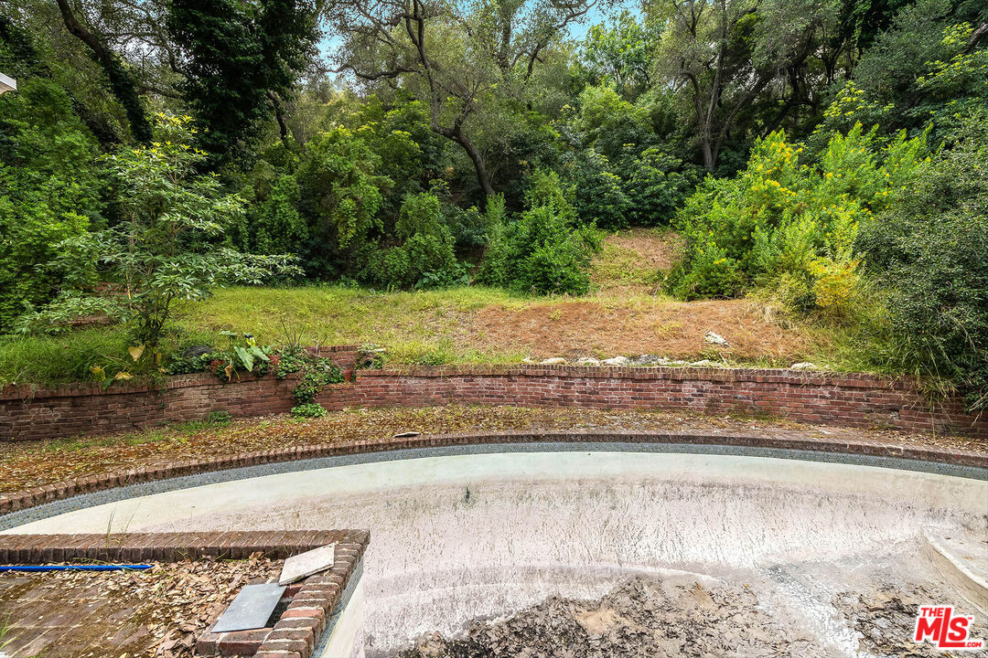 1495 Stone Canyon Rd