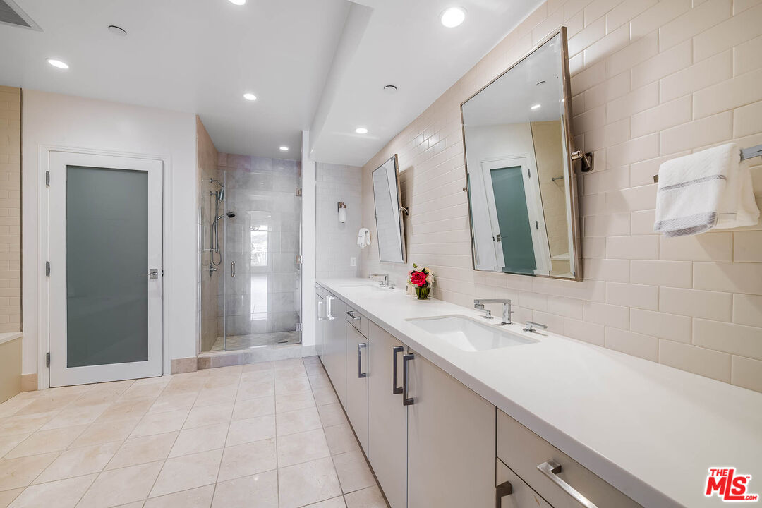 10800 Wilshire Blvd Unit: 1101