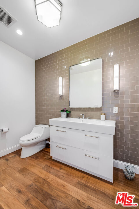 10800 Wilshire Blvd Unit: 1101