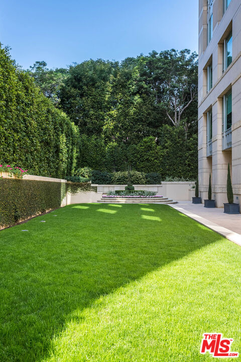 10727 Wilshire Blvd Unit: 502