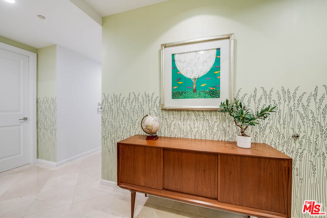 10727 Wilshire Blvd Unit: 502